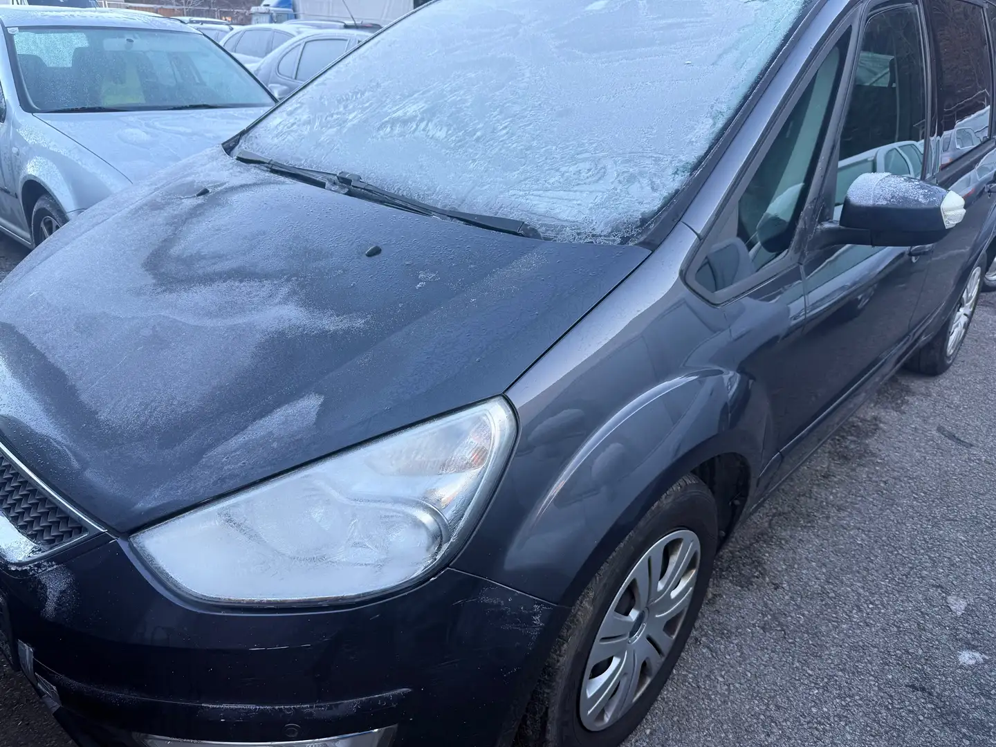 Ford Galaxy Galaxy Ghia 2,0 TDCi DPF Ghia 7 sitzer euro 4 - 1