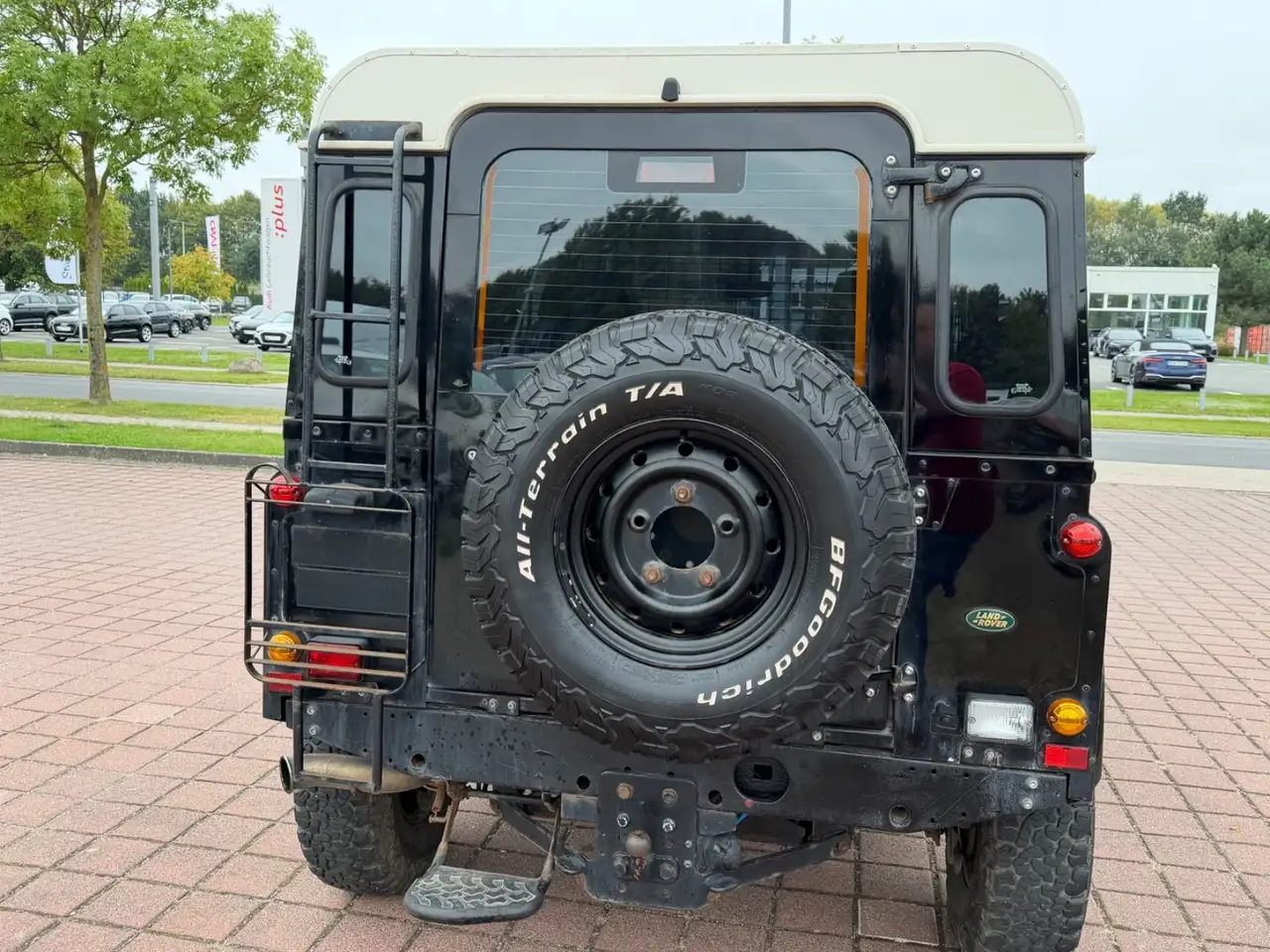Land Rover Defender 90 Td5 Station Wagon S, foto 6