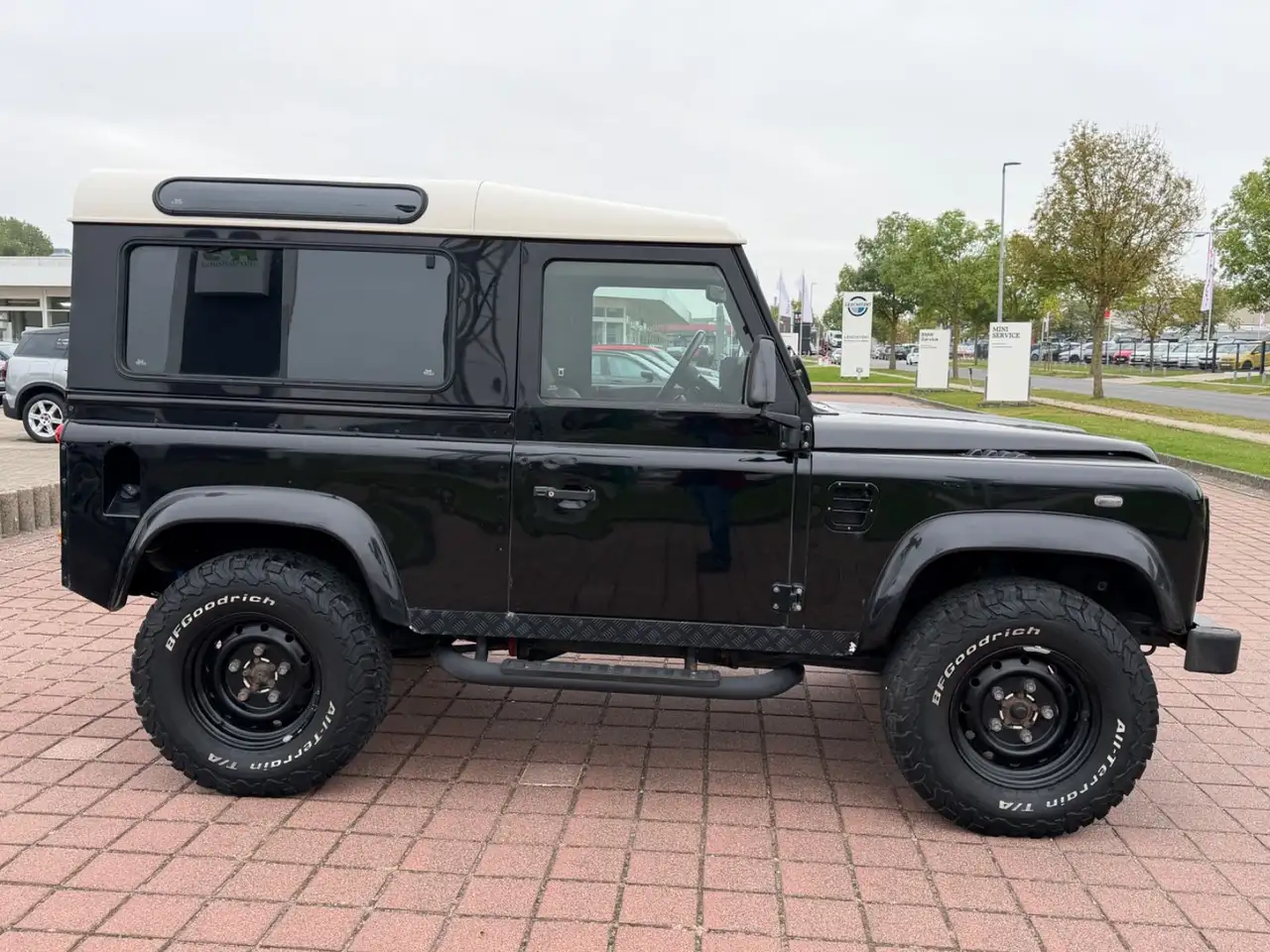 Land Rover Defender 90 Td5 Station Wagon S, foto 4
