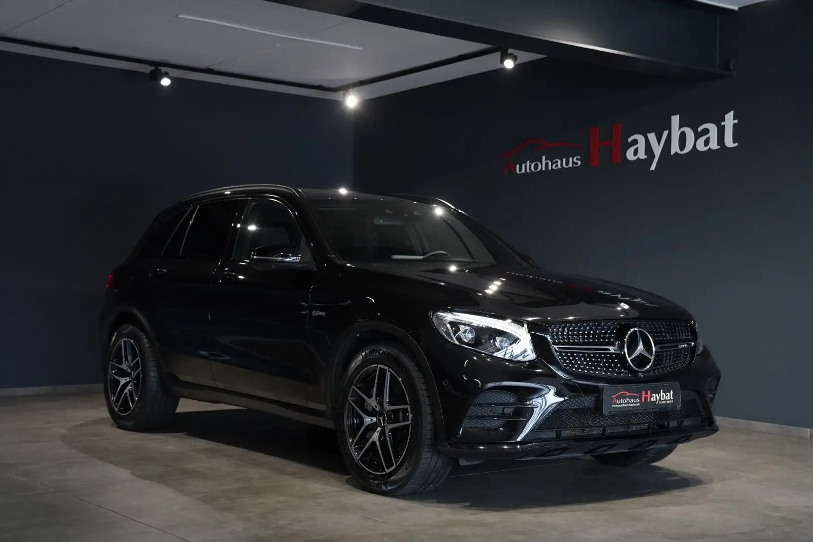 Mercedes-Benz GLC 43 AMG 4M Comand-ILS-360-Burmester-Pano-StHz Černá - 1
