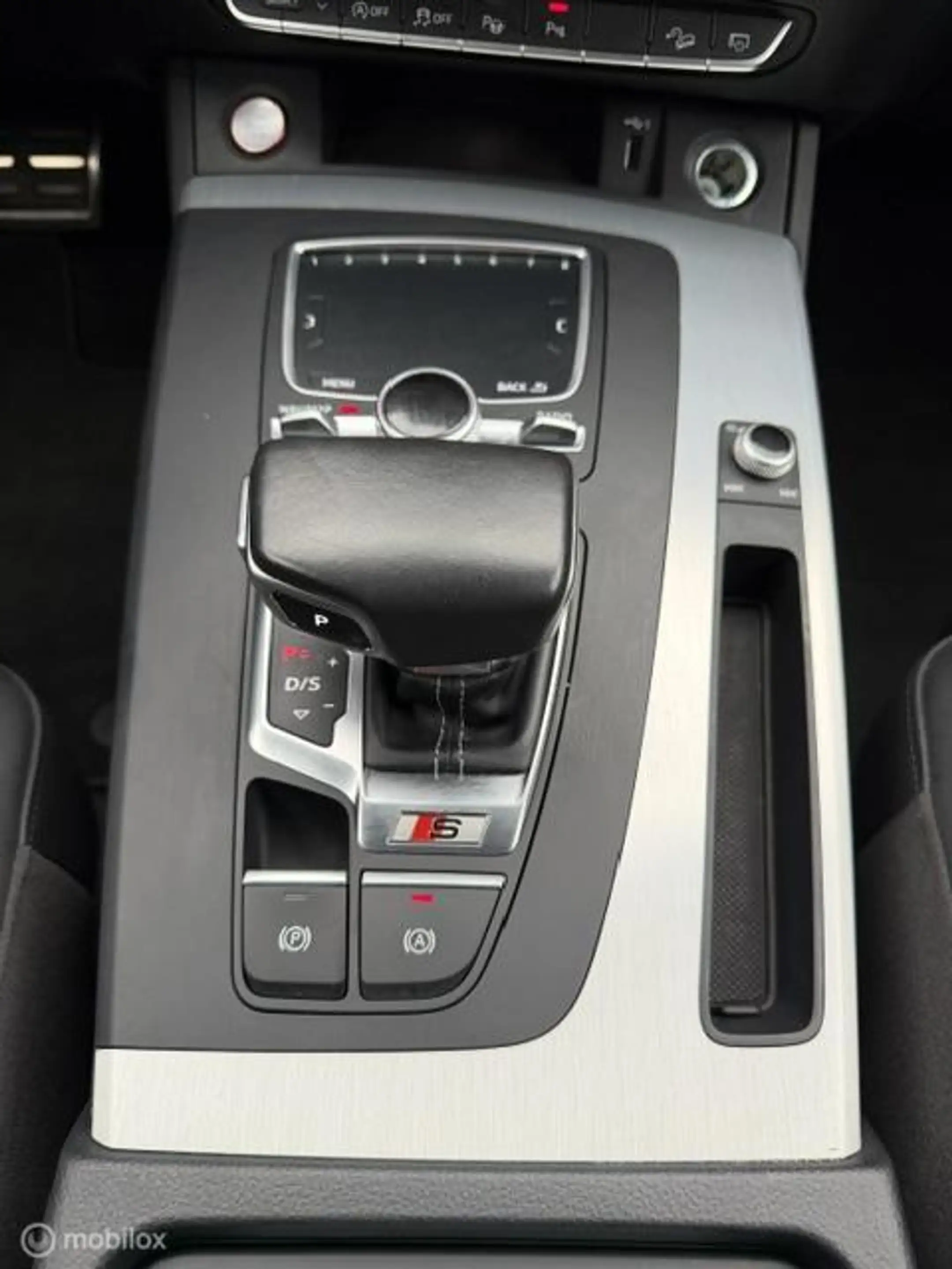 Audi SQ5 3.0 TFSI SQ5 quattro ProLine Plus Trekhaak-Luchtve — photo 17