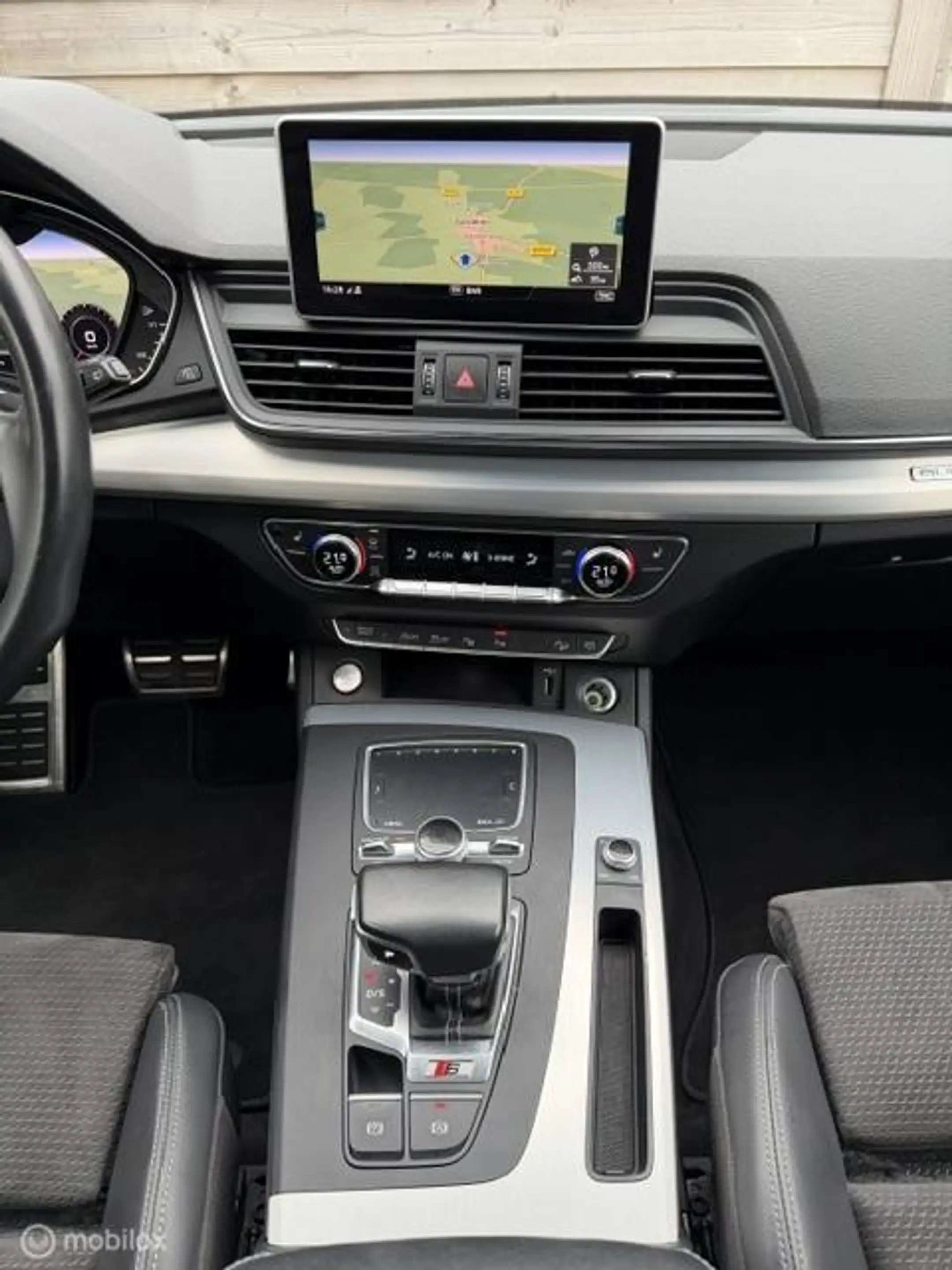 Audi SQ5 3.0 TFSI SQ5 quattro ProLine Plus Trekhaak-Luchtve — photo 15