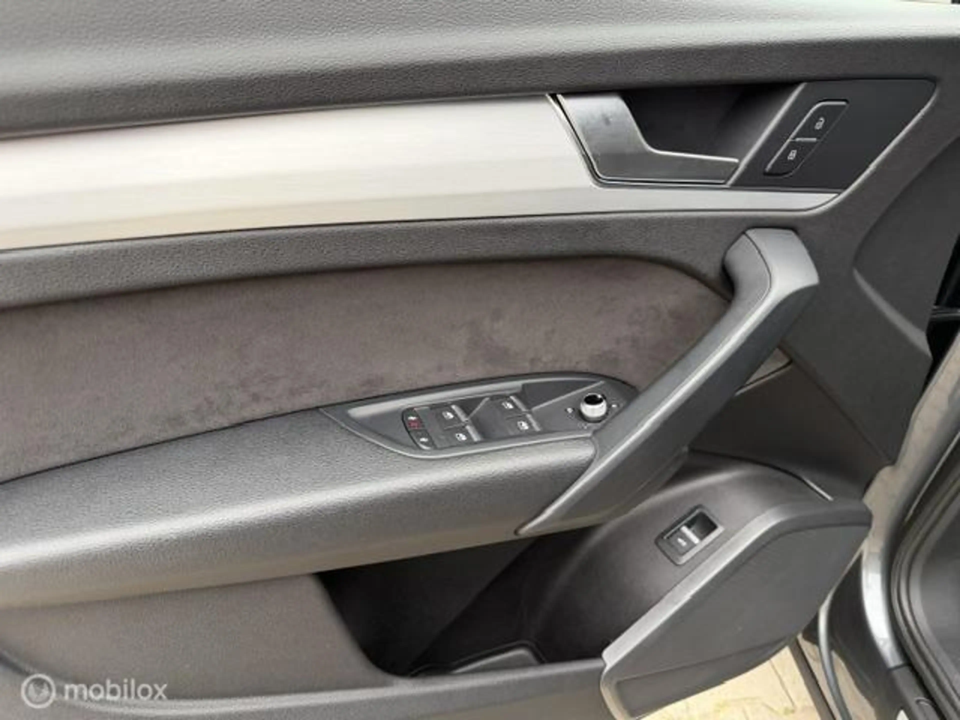 Audi SQ5 3.0 TFSI SQ5 quattro ProLine Plus Trekhaak-Luchtve — photo 34