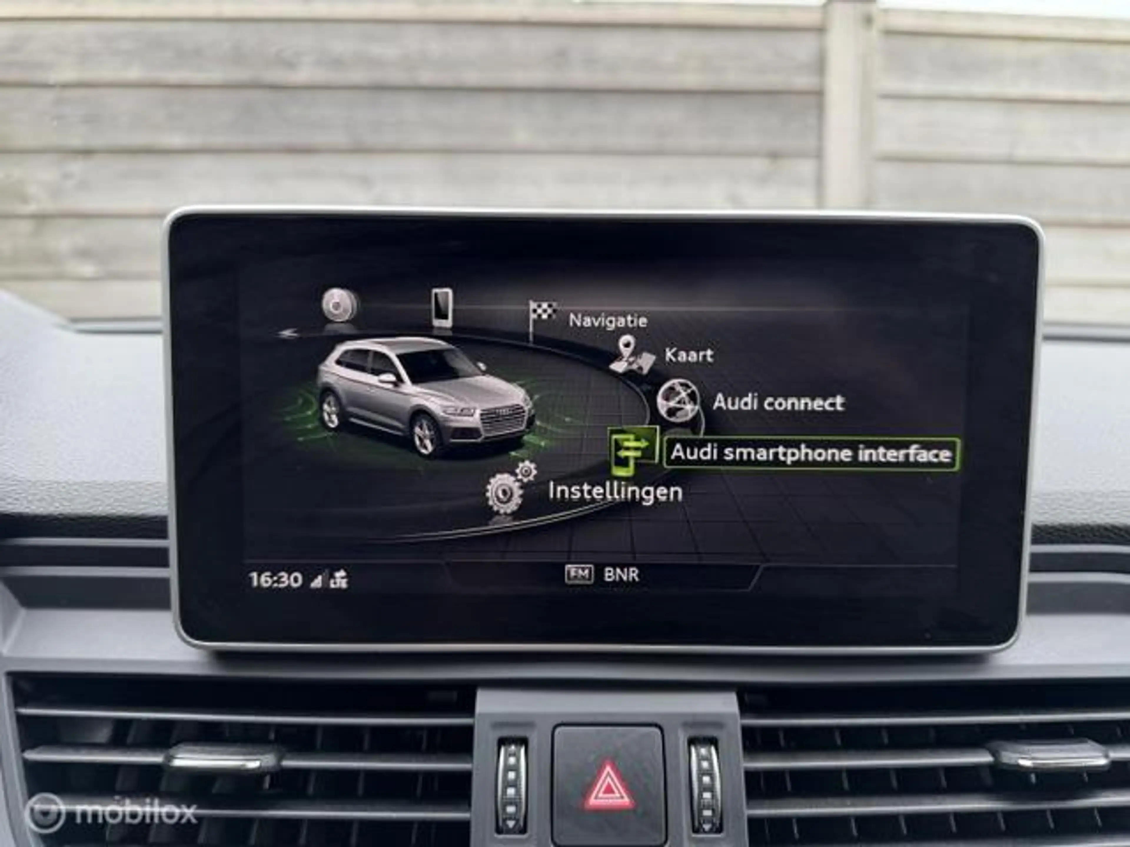 Audi SQ5 3.0 TFSI SQ5 quattro ProLine Plus Trekhaak-Luchtve — photo 19