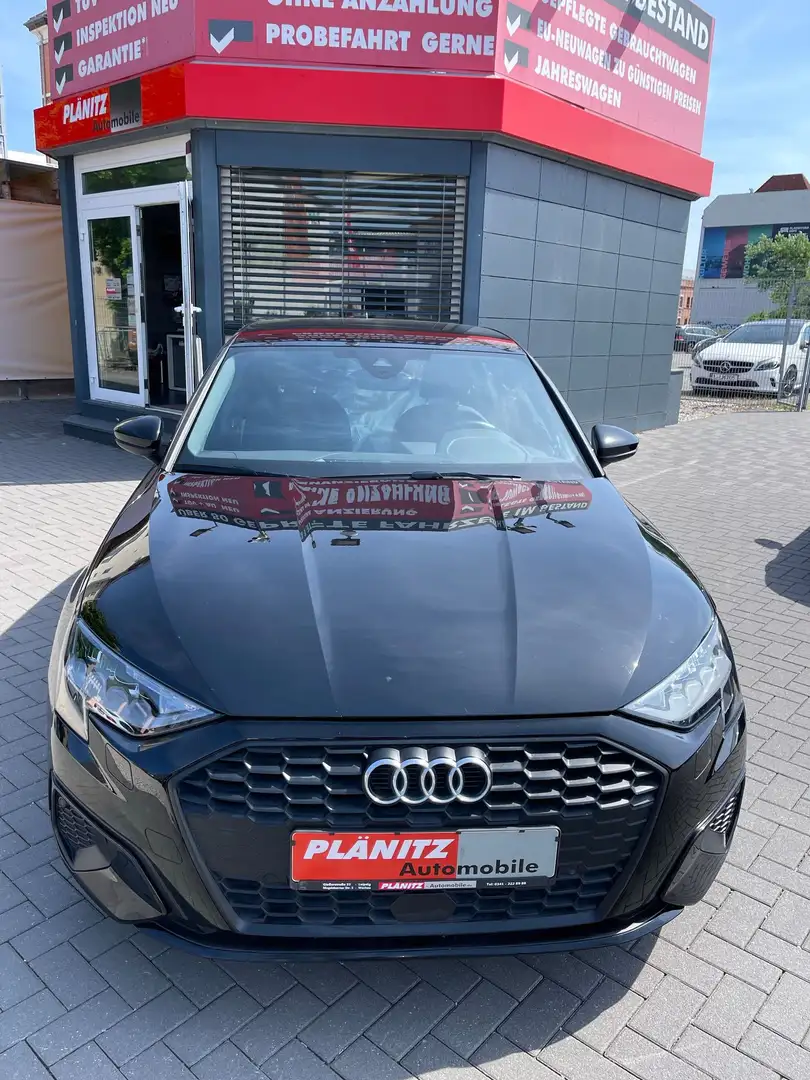 Audi A3 40 TFSI e/Tempomat/Bluetooth/Navi/DAB/Kamera/LED Schwarz - 2