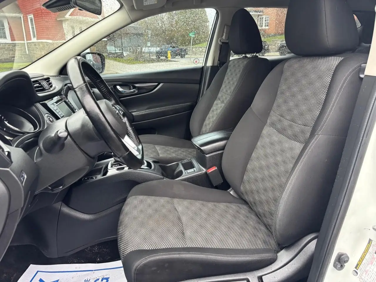 Nissan Qashqai photo Nissan Qashqai