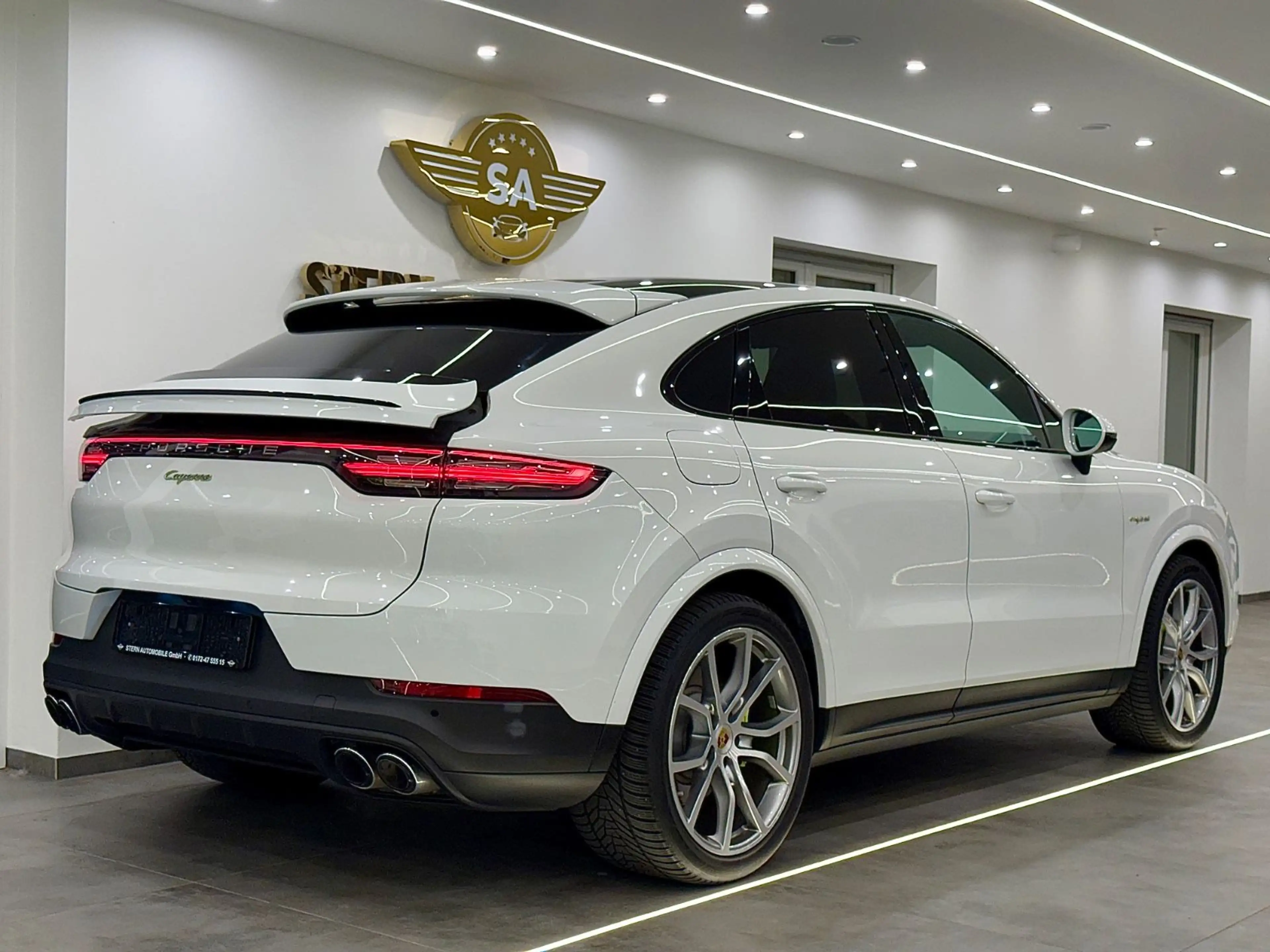Porsche Cayenne Coupe E-Hybrid Approved Garantie Ahk — photo 28