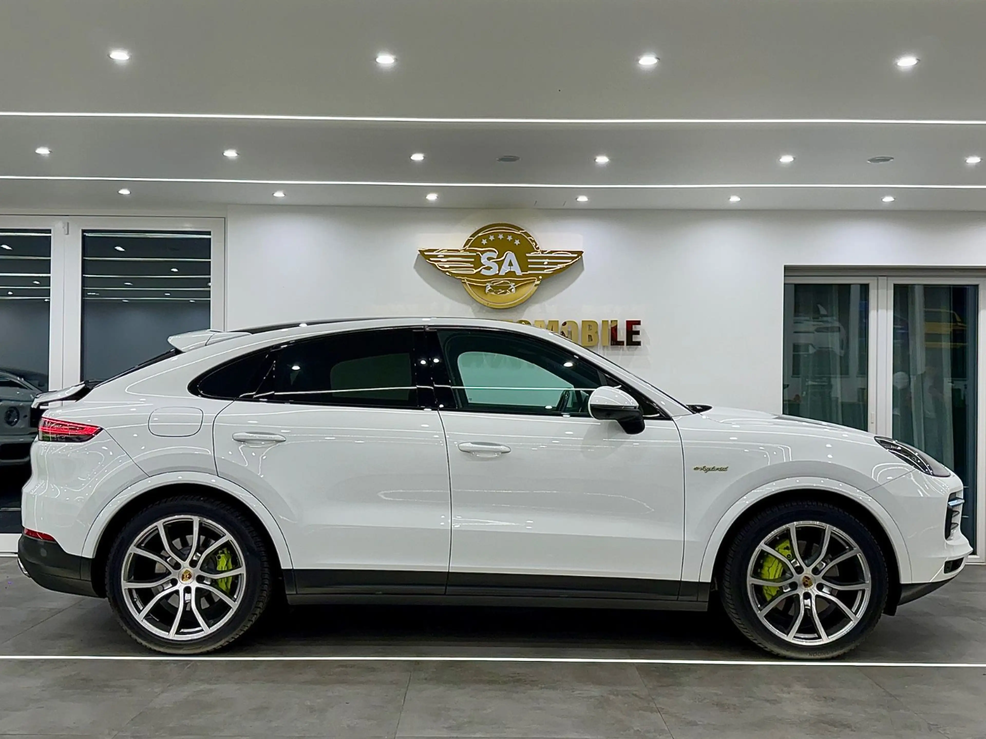 Porsche Cayenne Coupe E-Hybrid Approved Garantie Ahk — photo 5