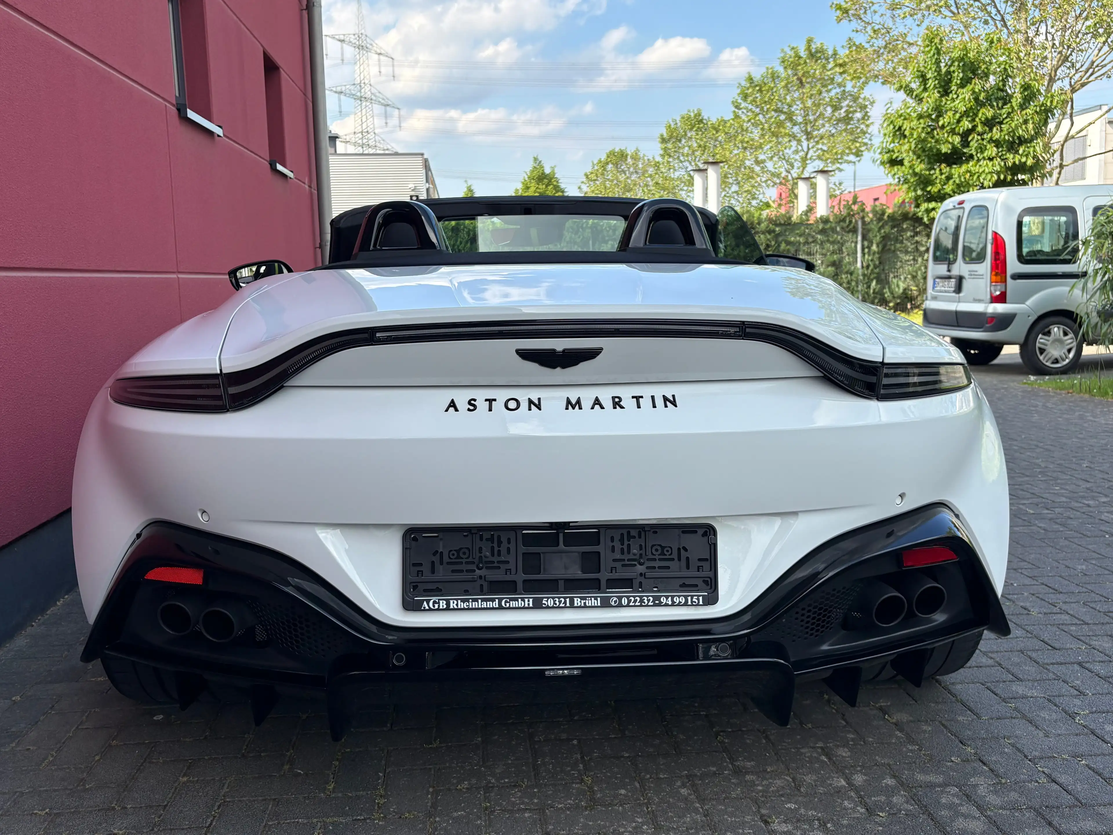 Aston Martin Vantage 4.0 V8 ROADSTER SONDERMODELL F1 EDITION 1HAND TOP* — photo 5