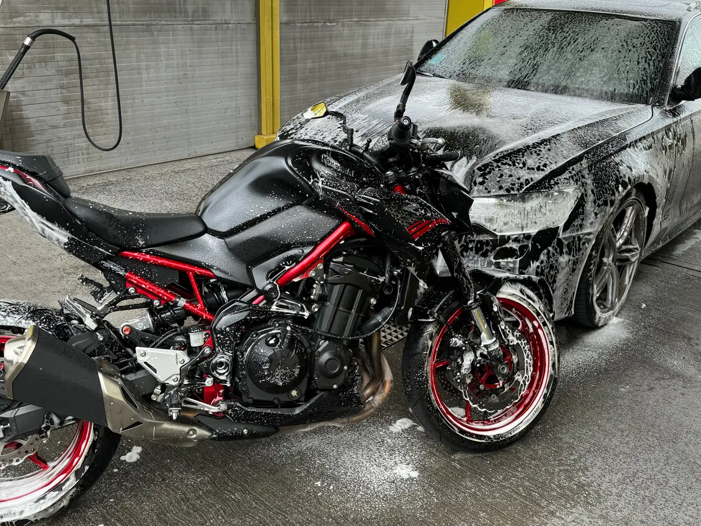 Kawasaki Z 900 Rosso - 2