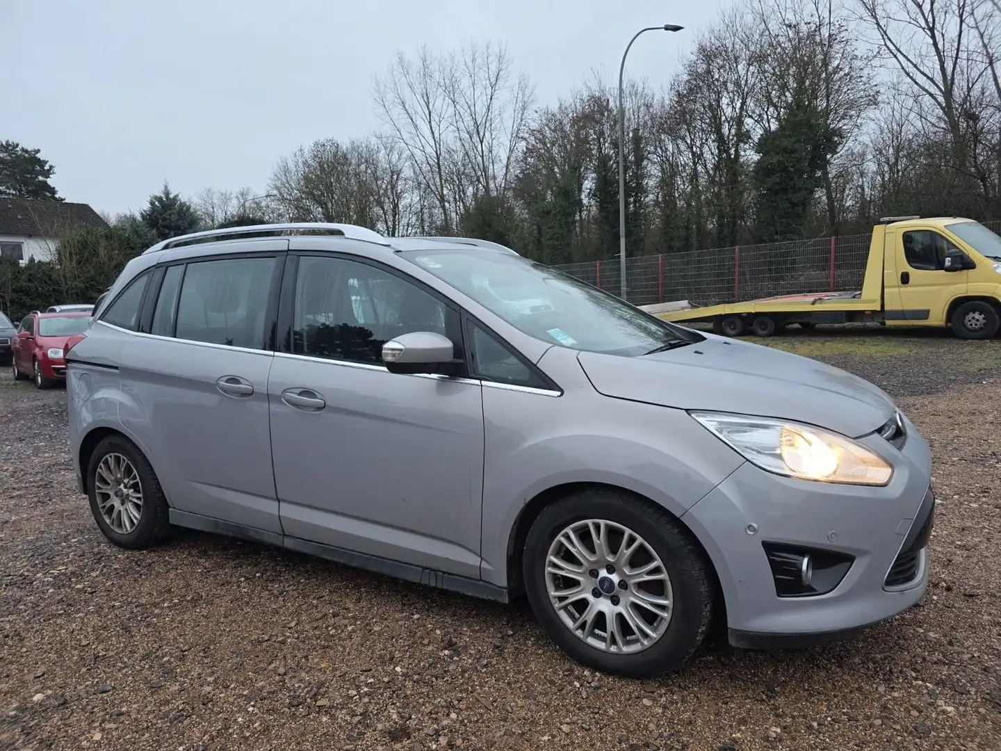Ford Grand C-Max C-Max Grand Titanium Silber - 2