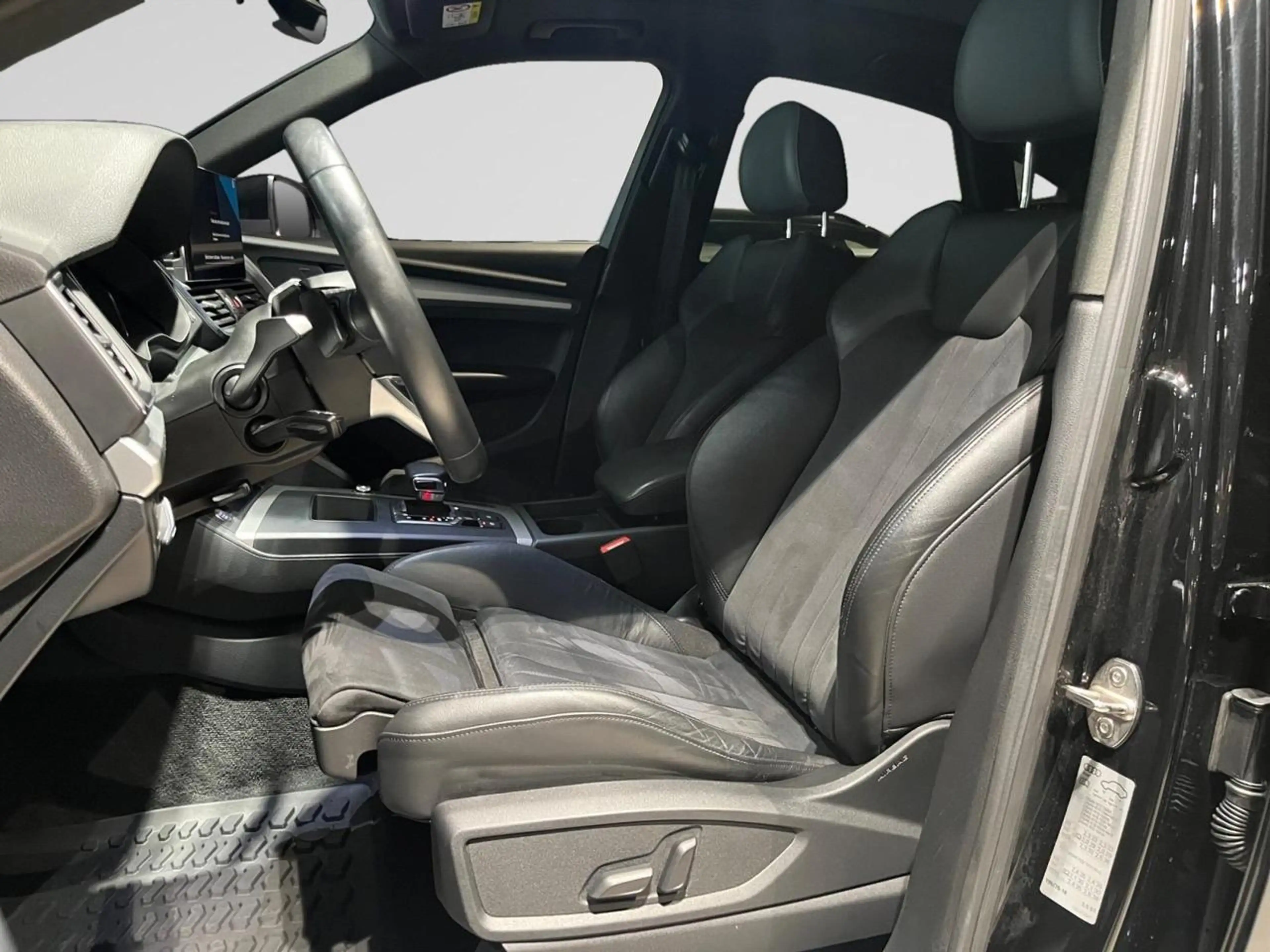 Audi Q5 Q5 Sportback 35 TDi Business Edition S line S tronic — photo 7