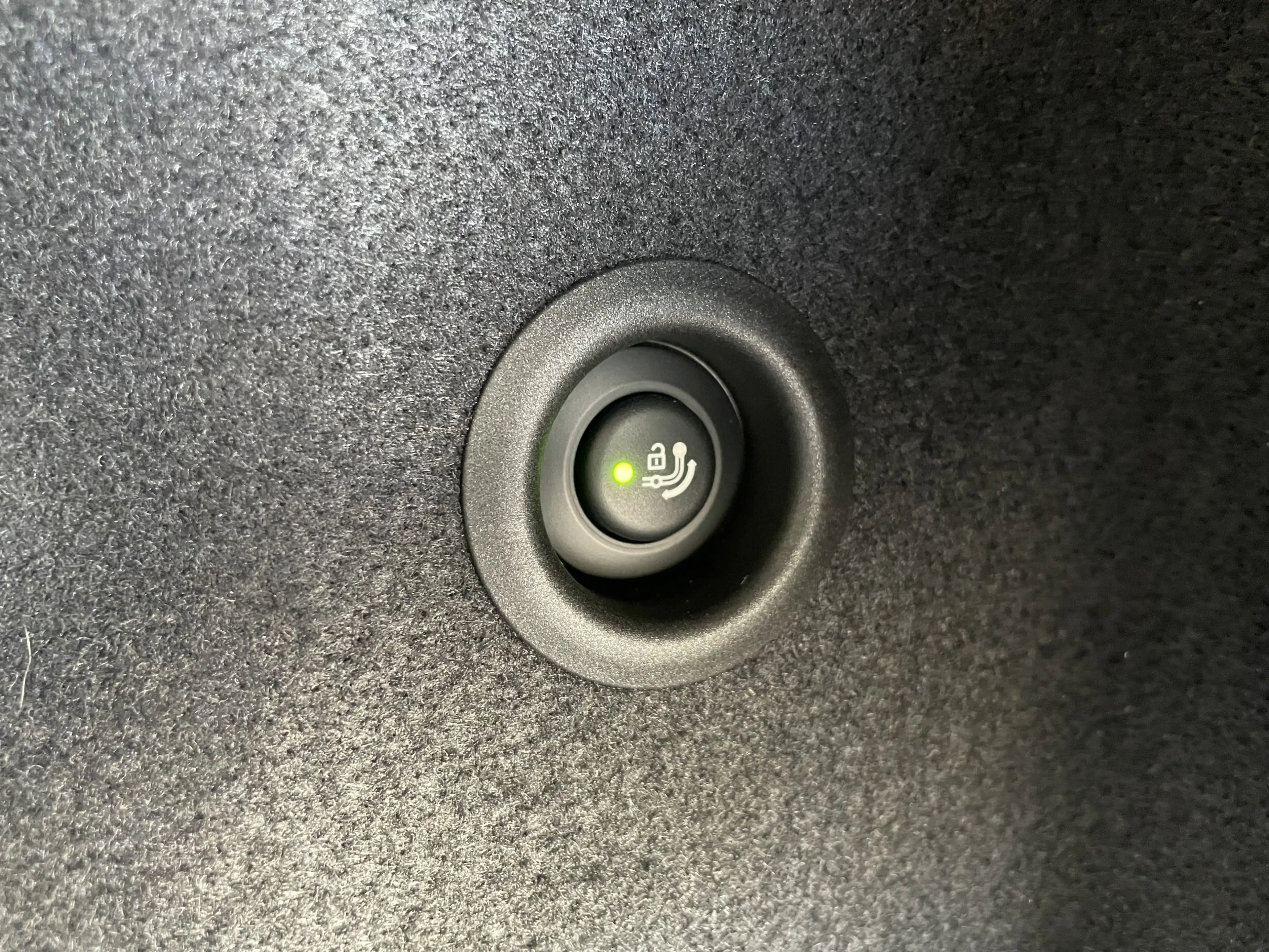 BMW 223 d   M Sportpaket Head-Up HK HiFi DAB LED RFK — photo 15
