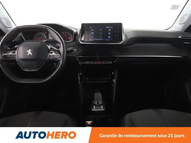 Peugeot 2008 view 12