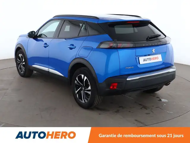 Peugeot 2008 view 4