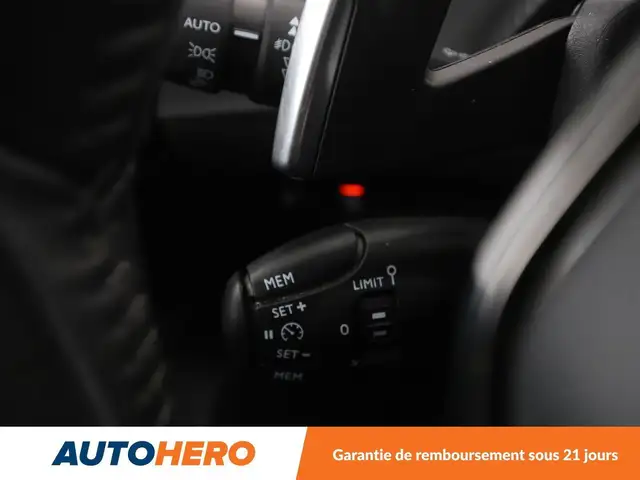 Peugeot 2008 view 20