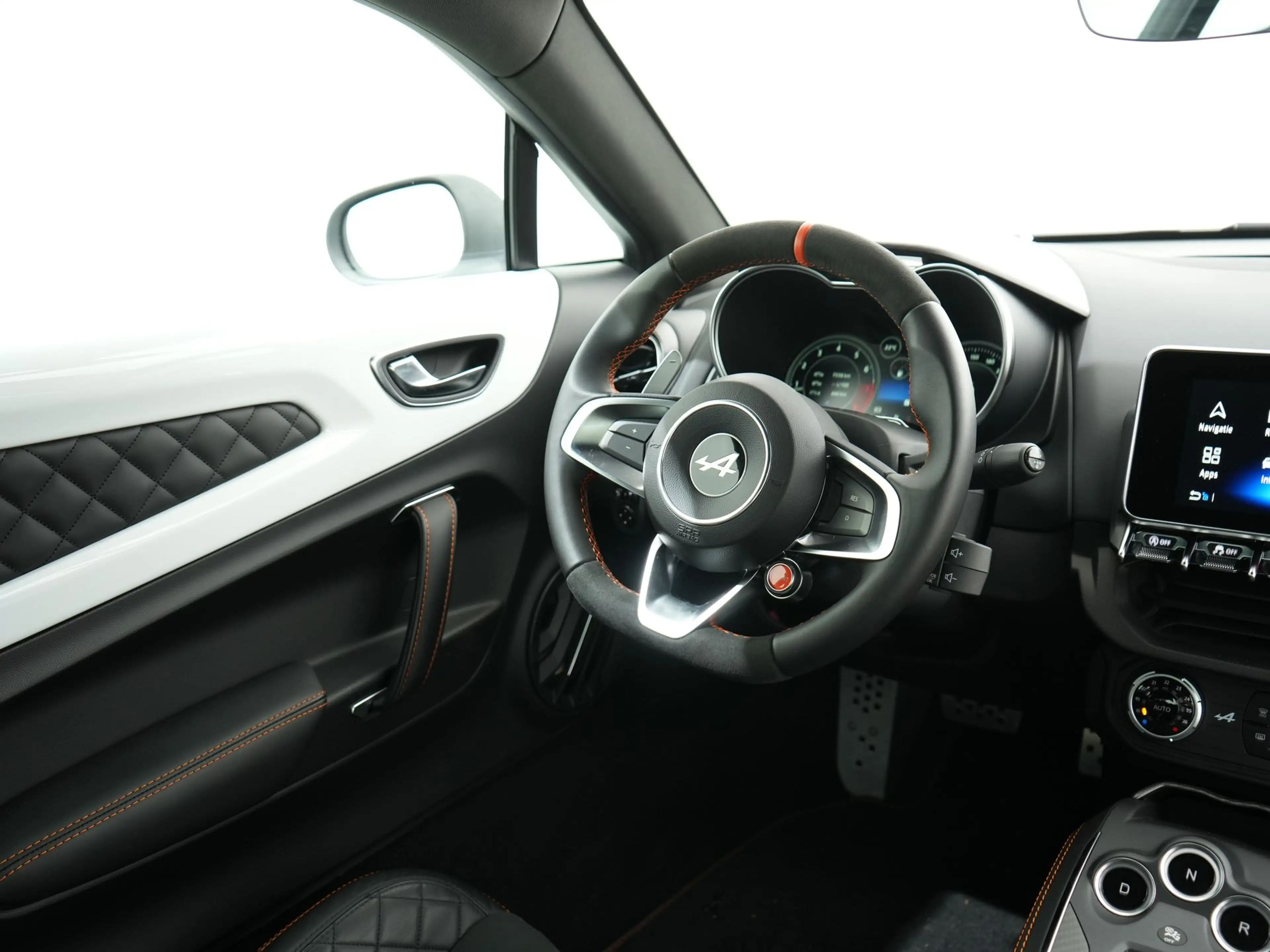 Alpine A110 1.8 TURBO 300PK S | Focal Premium | Sabelt Racing — photo 2