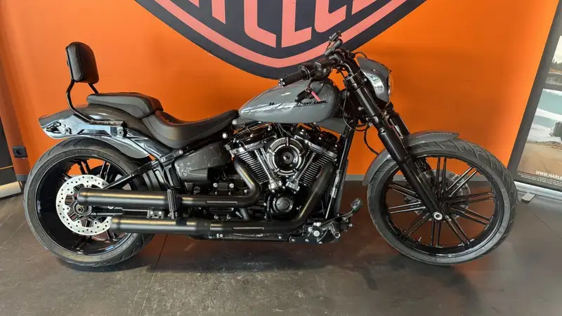 Harley-Davidson Breakout