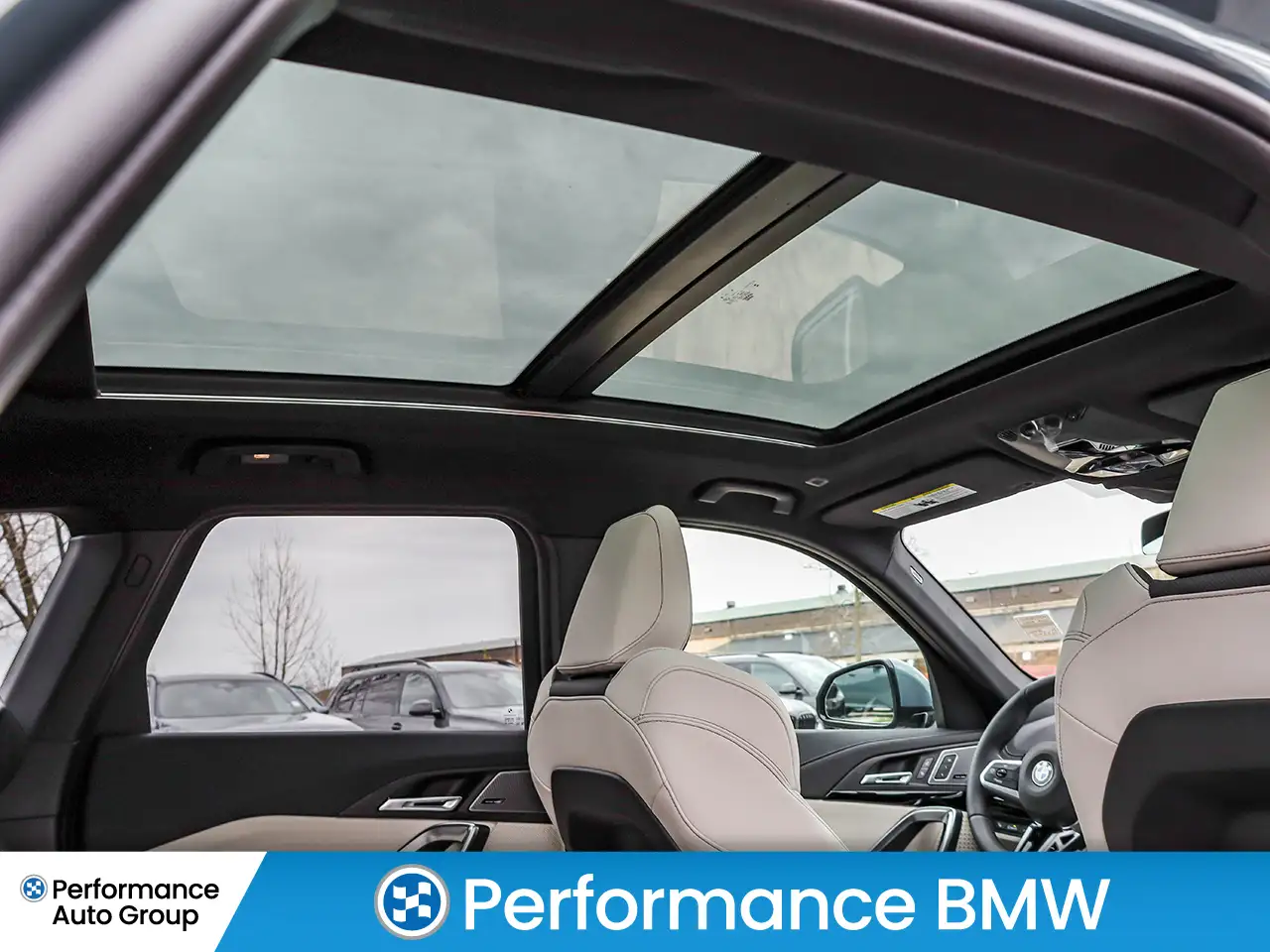 BMW X1 снимка BMW X1