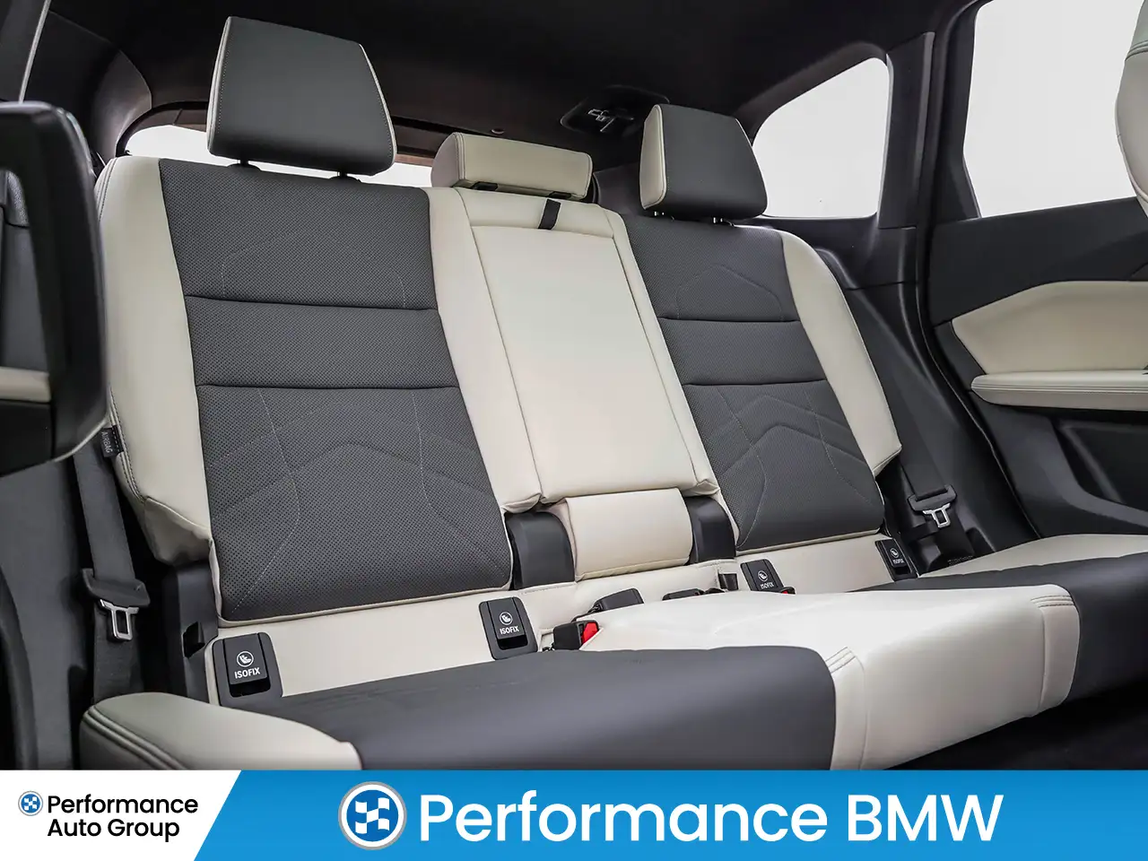 BMW X1 снимка BMW X1