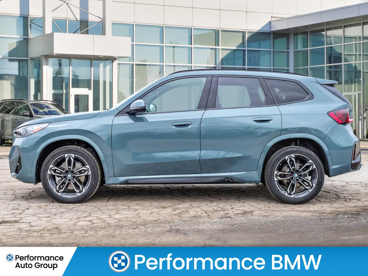 BMW X1 снимка BMW X1