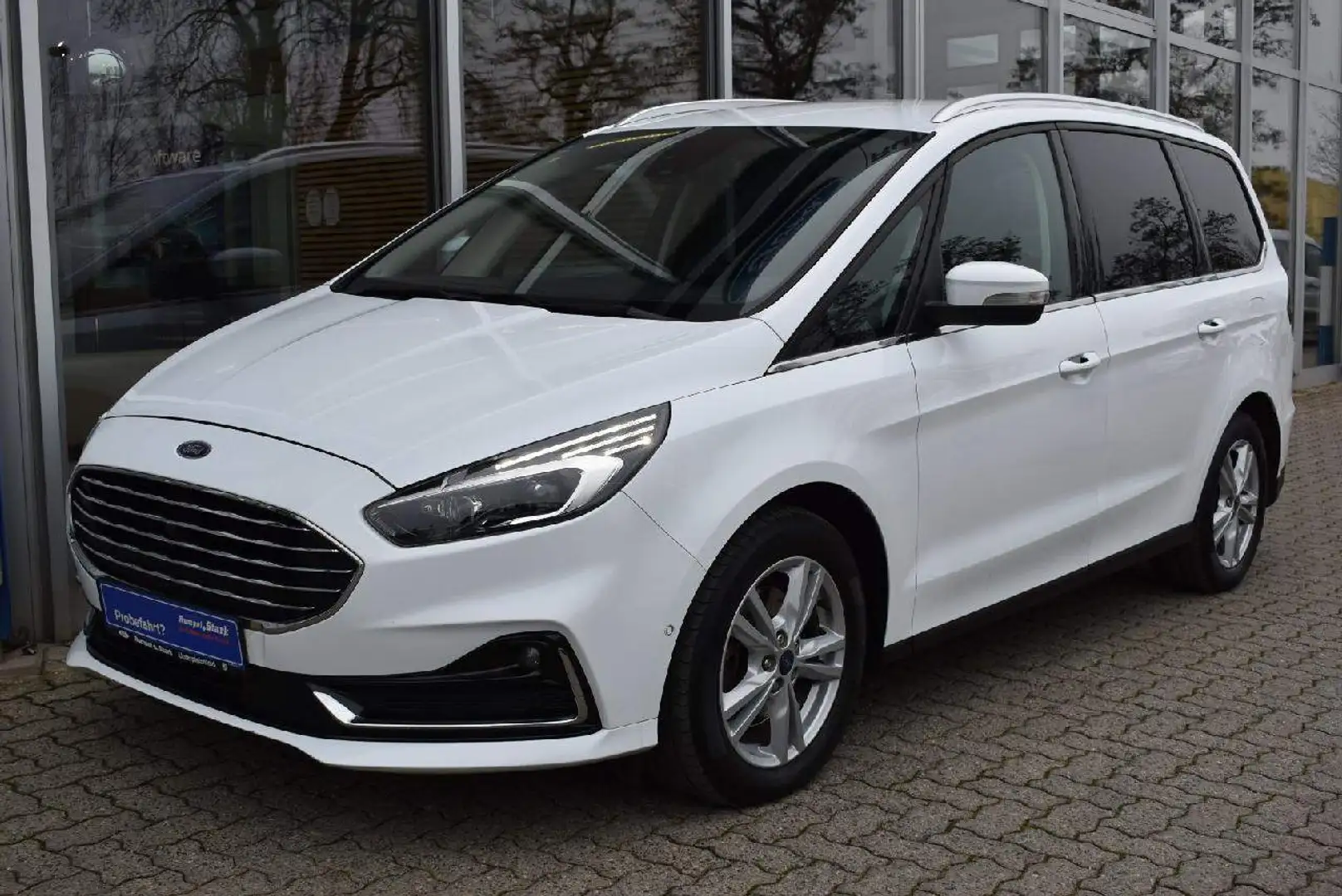 Ford Galaxy Titanium Weiß - 2