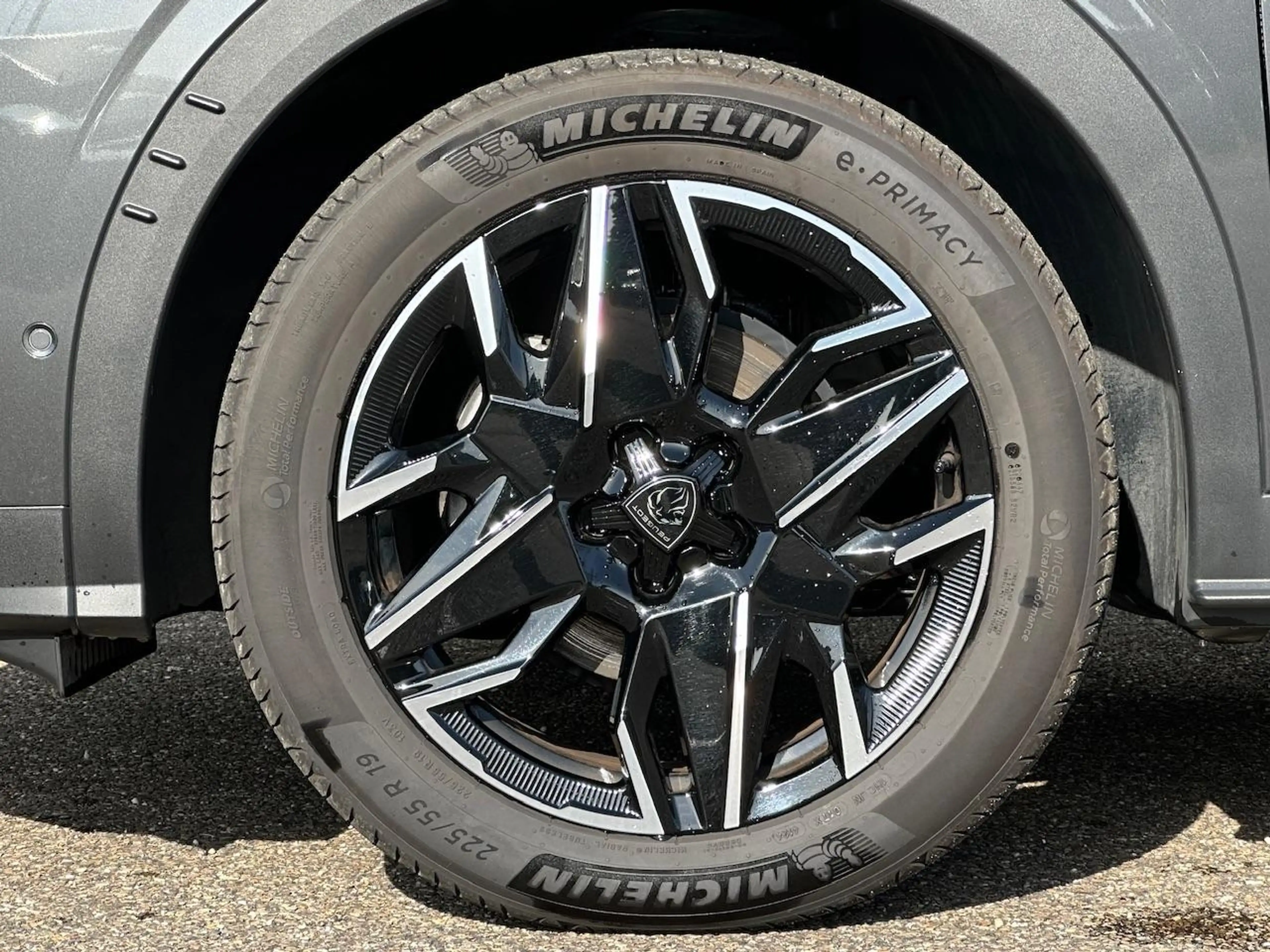 Peugeot 3008 1.2 HYBRID 136pk e-DCS6 Allure I Adaptieve Cruise — photo 13