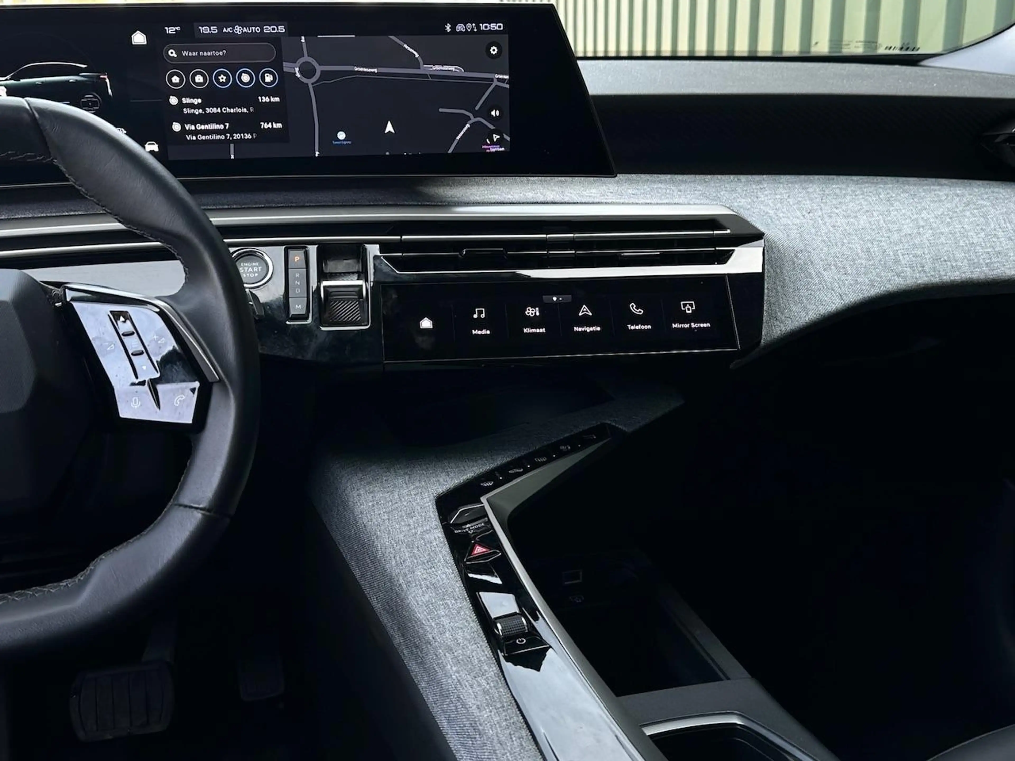 Peugeot 3008 1.2 HYBRID 136pk e-DCS6 Allure I Adaptieve Cruise — photo 24