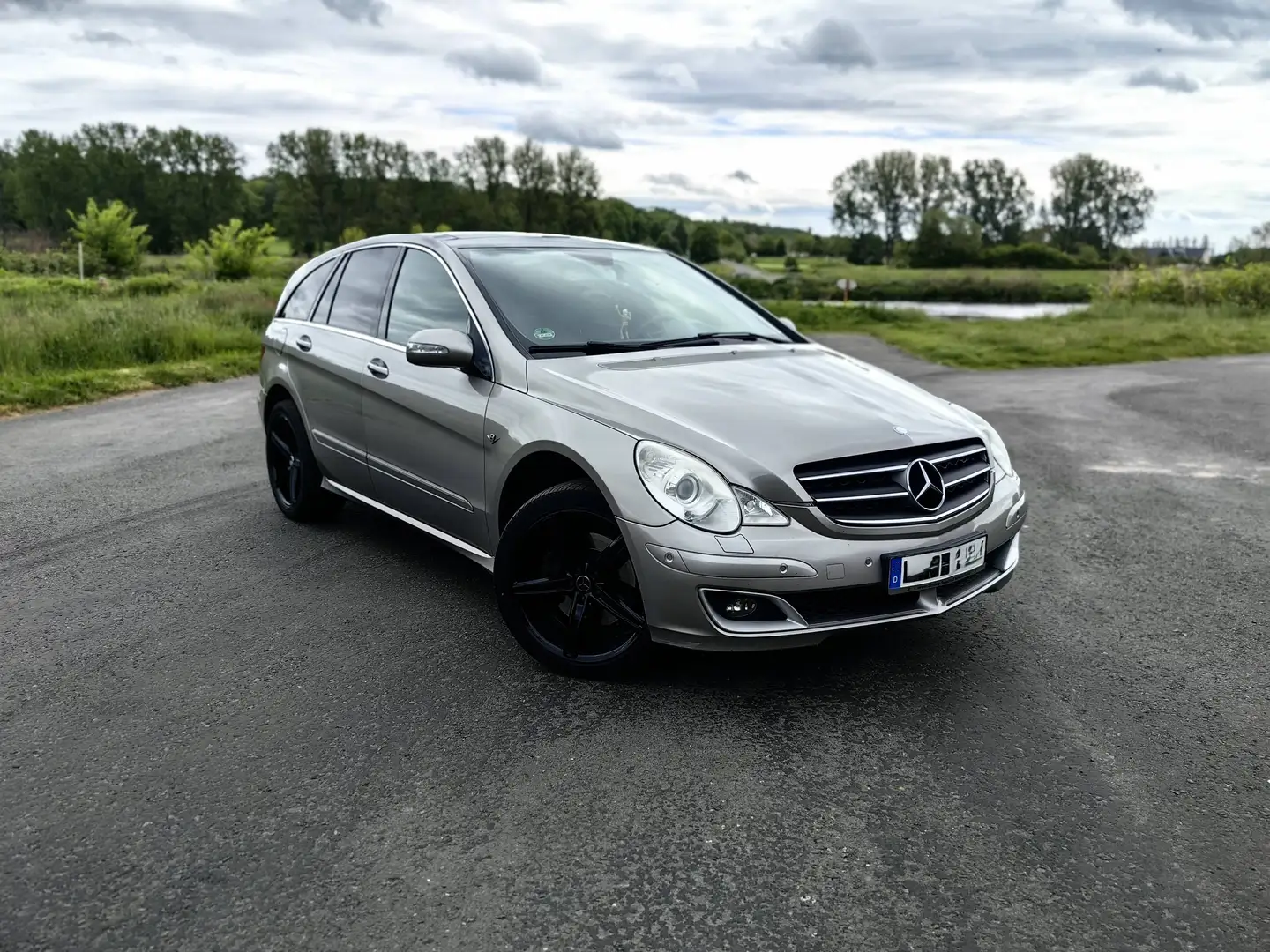 Mercedes-Benz R 500 R 500 4Matic 7G-TRONIC Silber - 1