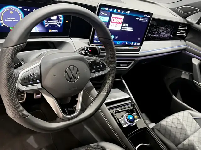 Volkswagen Tiguan view 7