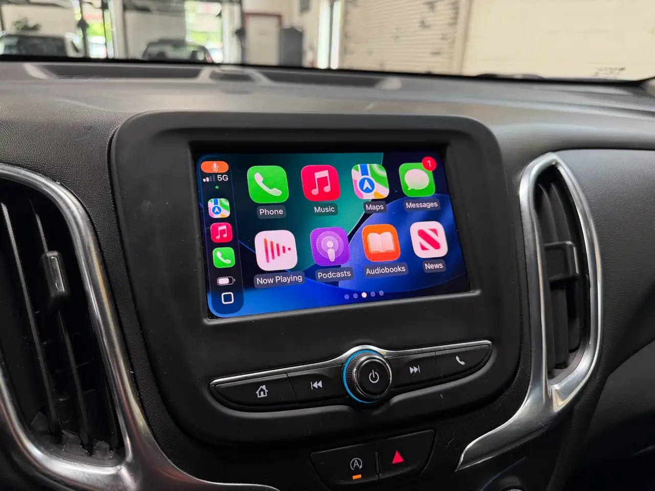 Chevrolet Equinox photo Chevrolet Equinox
