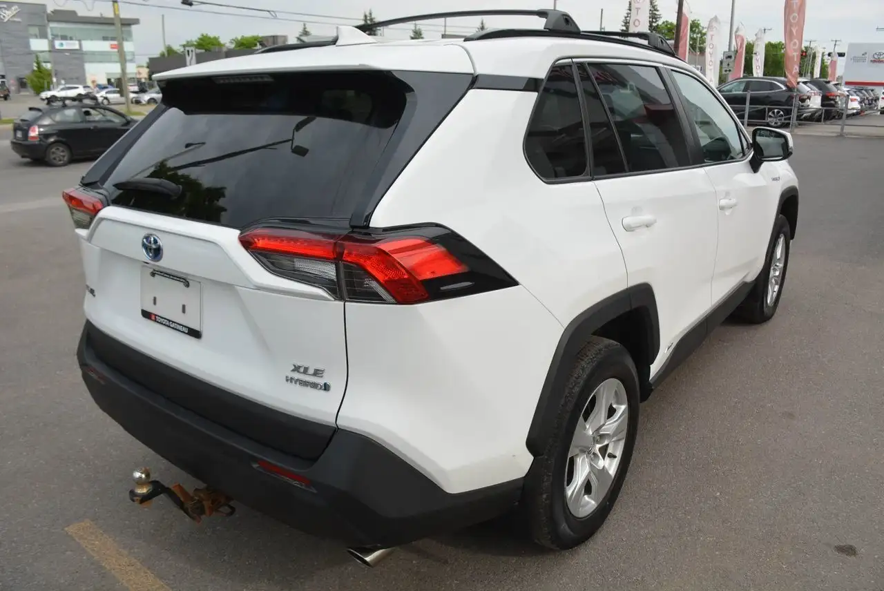 Toyota RAV 4 photo Toyota RAV 4