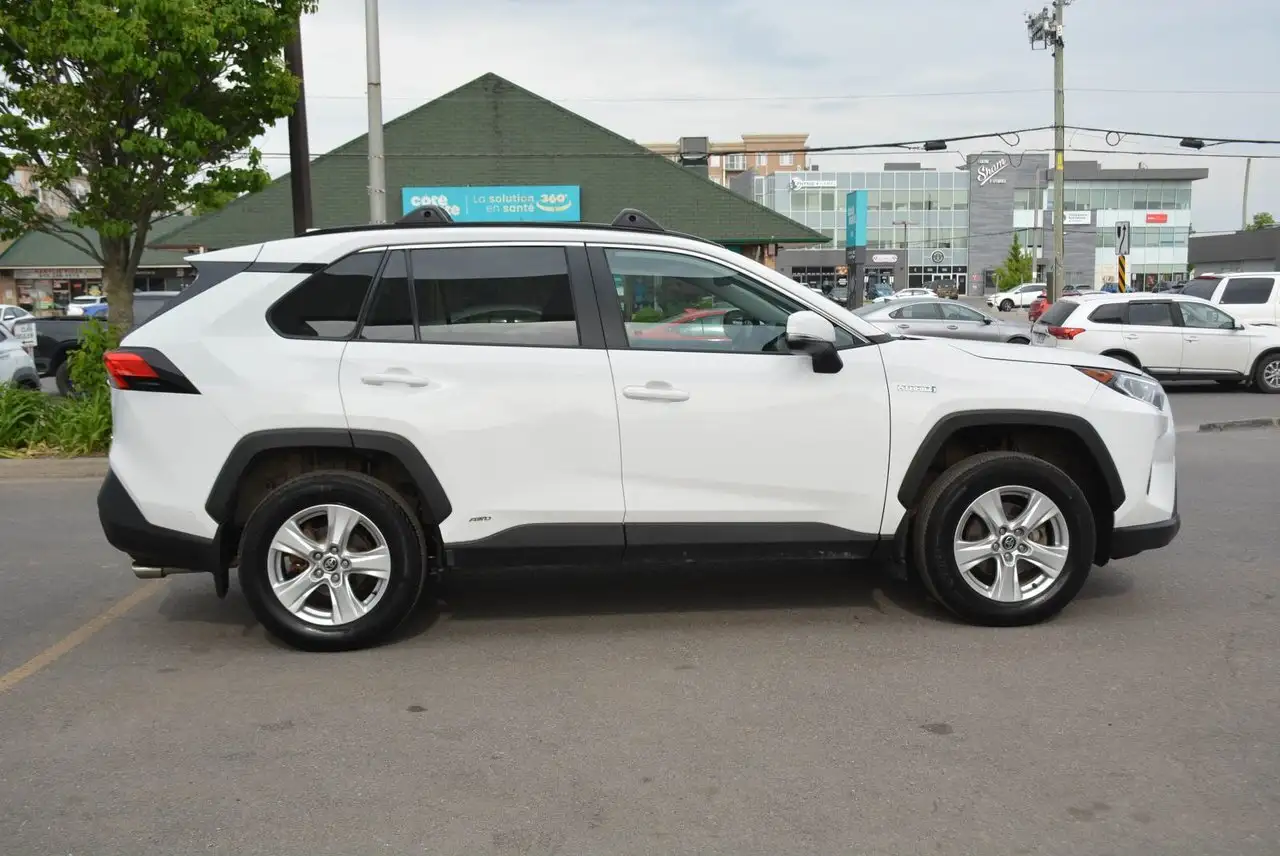 Toyota RAV 4 photo Toyota RAV 4