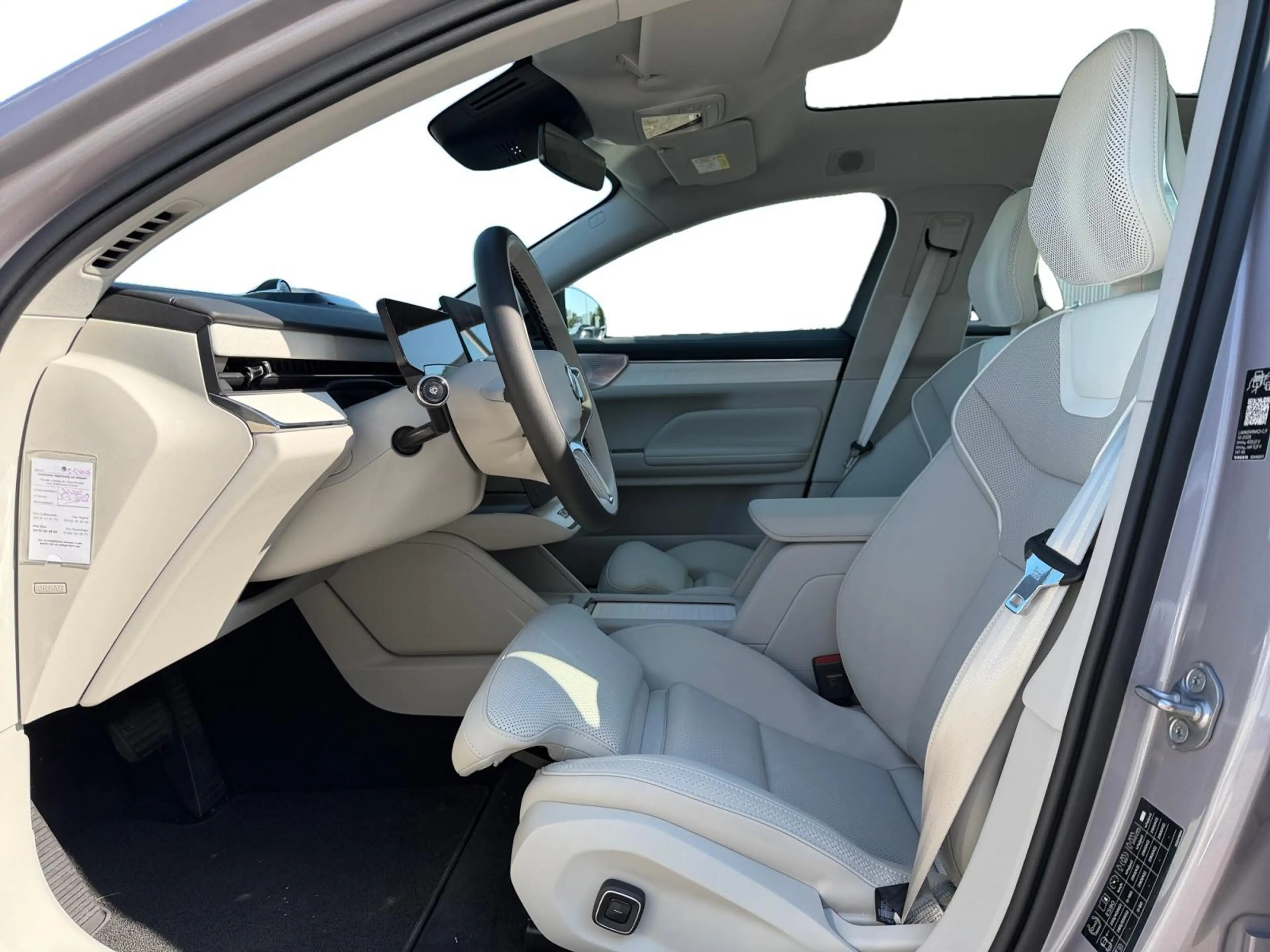 Volvo ES90 Single Motor Ext. R. Ultra Launch Edition 92 kWh — photo 4