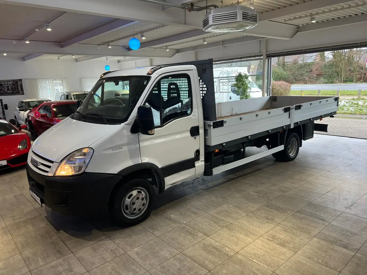 Iveco Daily 35/50c15 Maxi XXL Pritsche 5200mm*3.500Kg* Blanc - 1