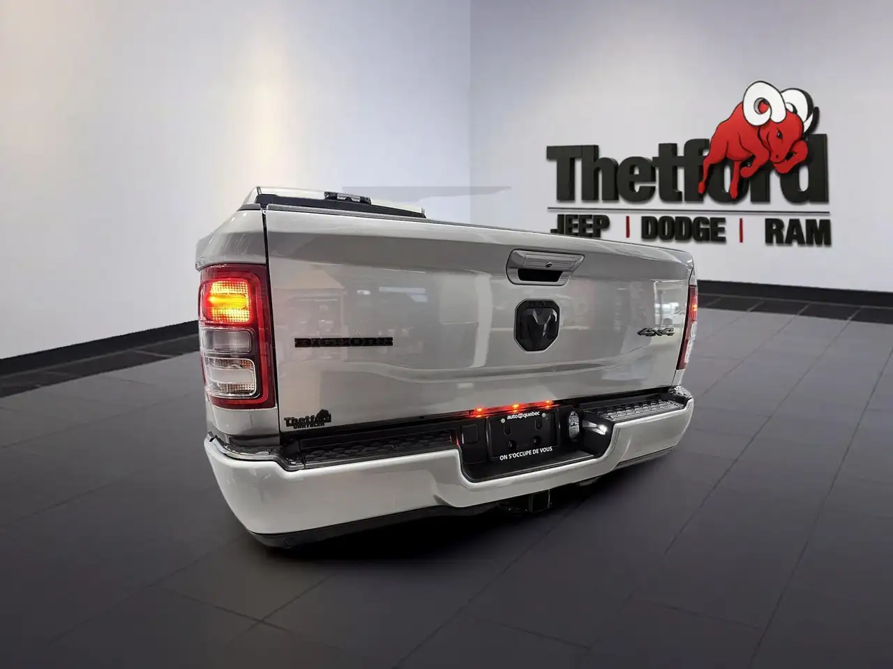 RAM 3500 снимка RAM 3500