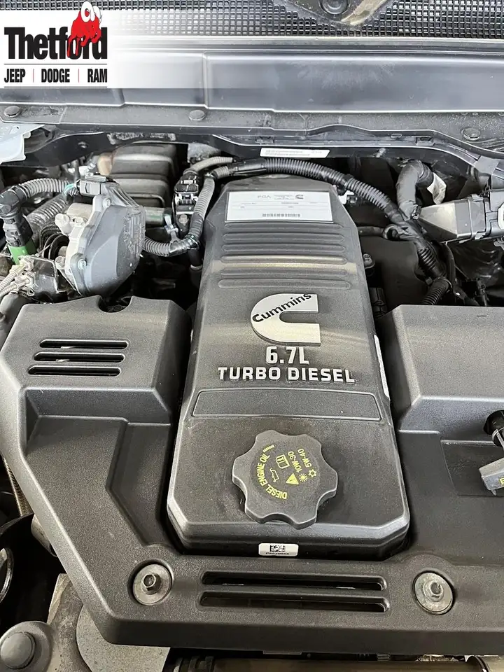 RAM 3500 снимка RAM 3500