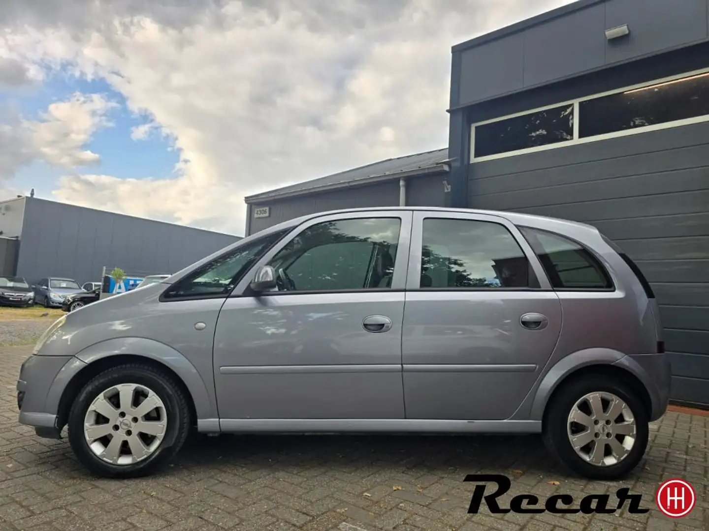 Opel Meriva 1.6-16V Temptation/Automaat/Airco/Trekhaak Grigio - 2