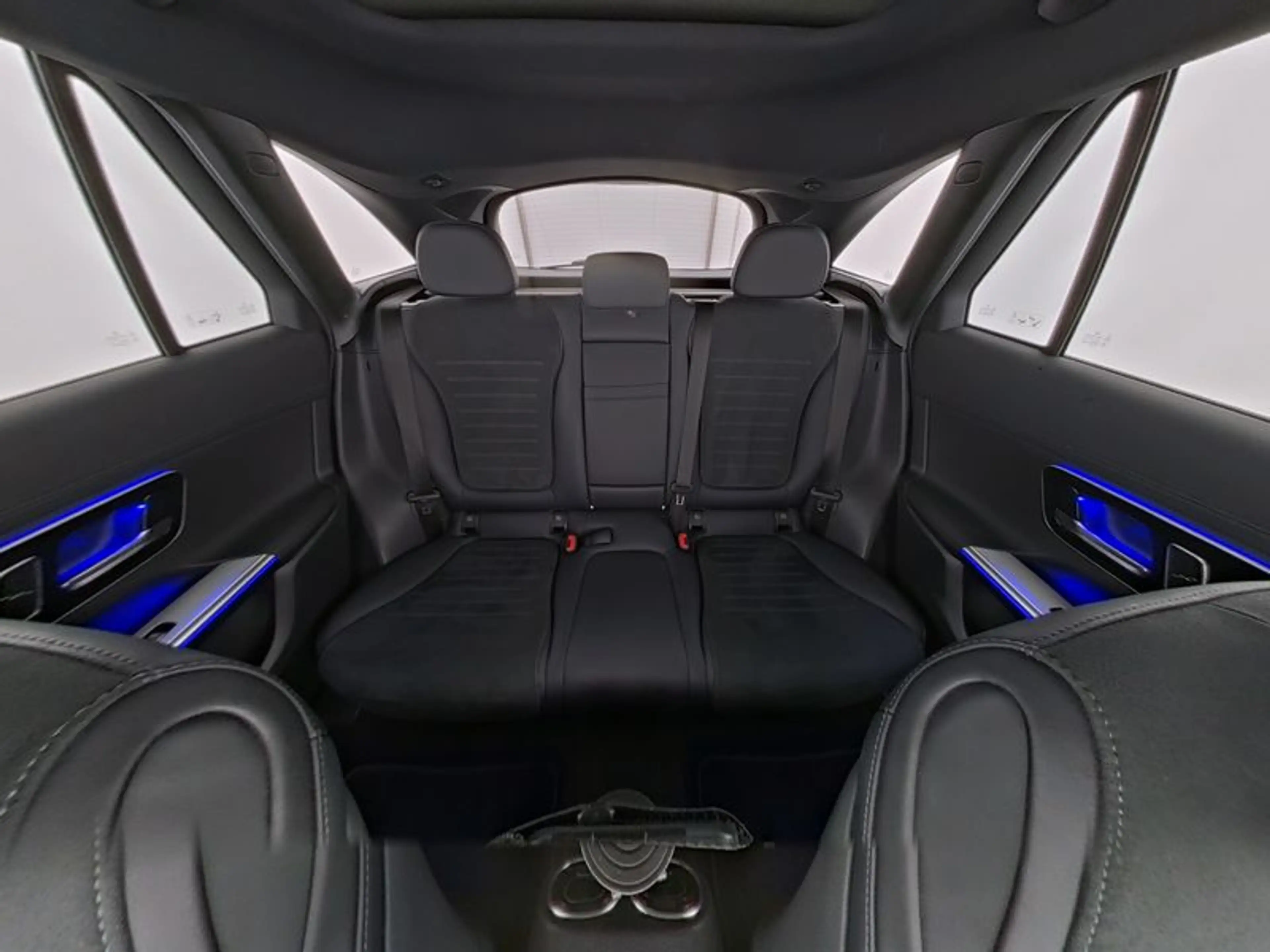 Mercedes-Benz GLC 300 d 4M , AMG BURM NIGHT MEMO 360 AHK PANO — photo 10