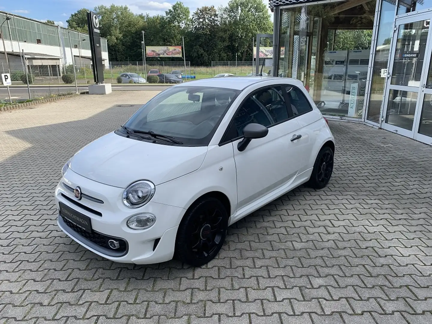 Fiat 500 S 1.3 69PS Komfort-P., Sport-P., Connect-P. Weiß - 1