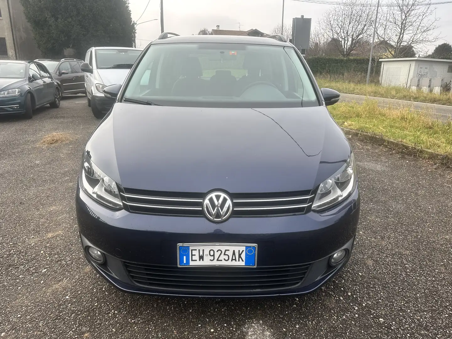 Volkswagen Touran 1.6 tdi Comfortline Business Bleu - 2