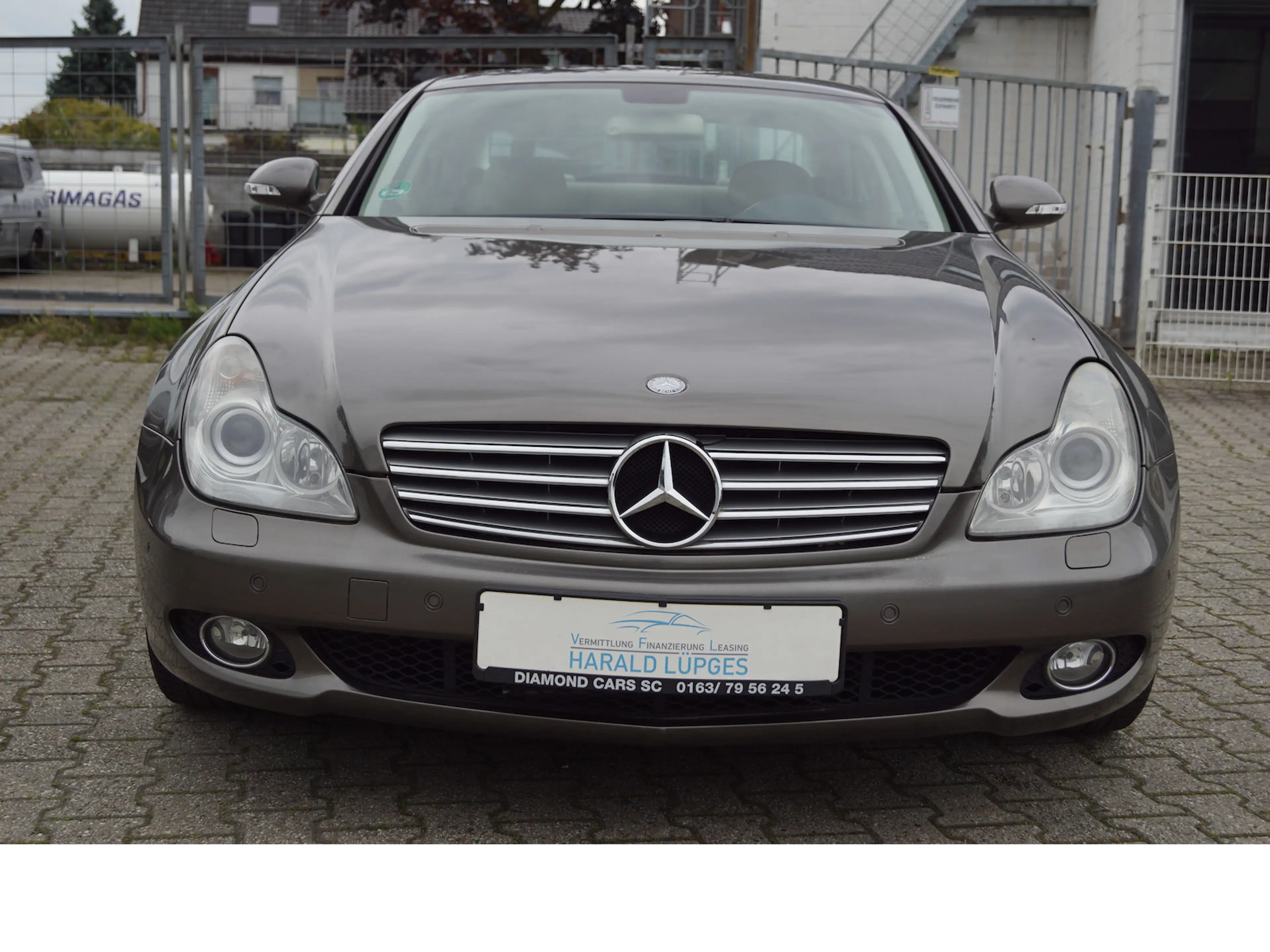 Mercedes-Benz CLS 350 Automatik, Leder, BI-Xenon, E-Glasdach — photo 2