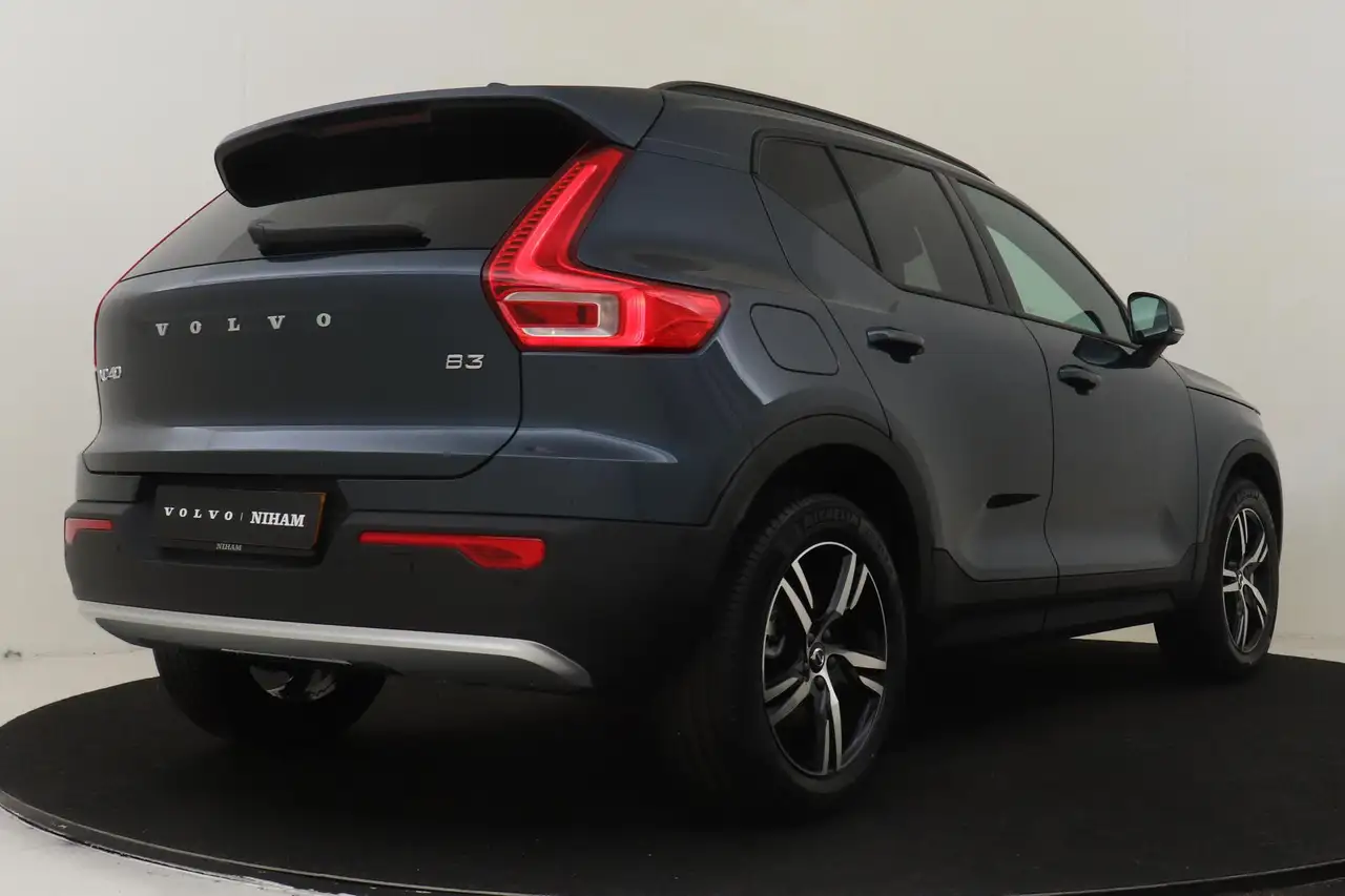 Volvo XC40 2026
