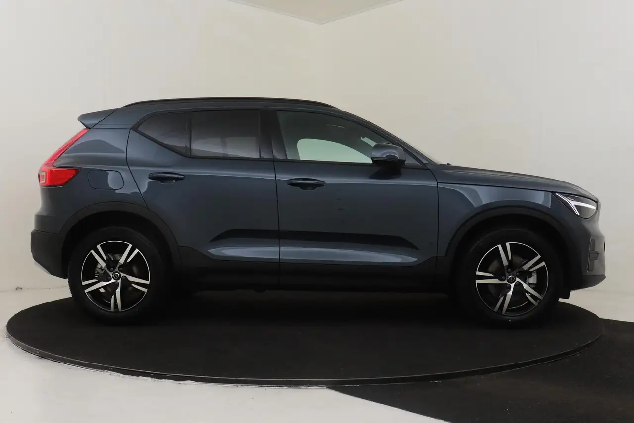 Volvo XC40 2026 — фото 13