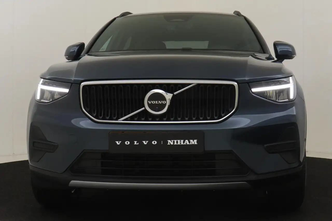 Volvo XC40 2026 — фото 9