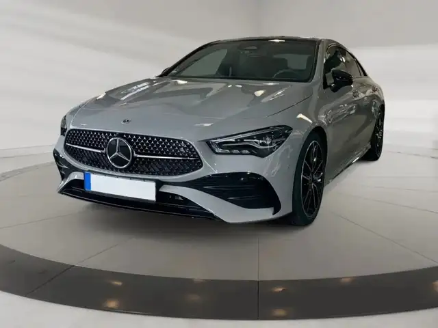 Mercedes-Benz CLA 180 Coupe AMG