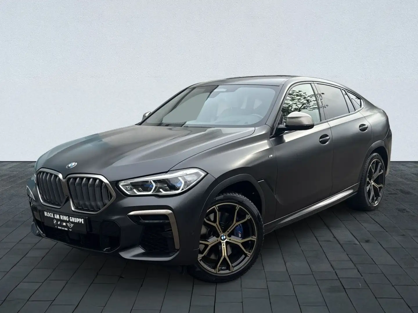 BMW X6 M 50i SKYLo TV NightVi B/W StHz Massage IcGlow Сірий - 1