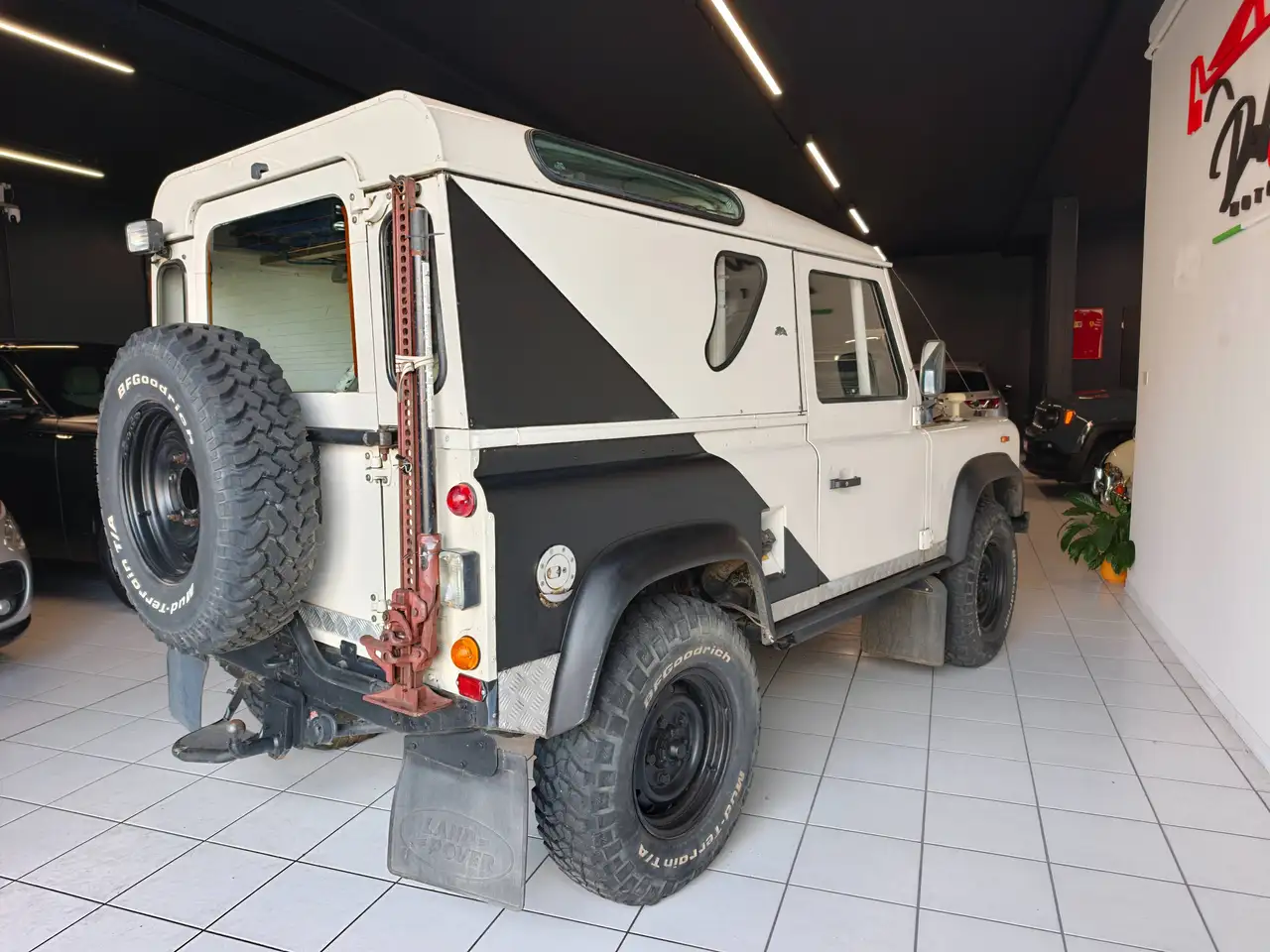 Land Rover Defender 90 2.5 td Passo corto, foto 6