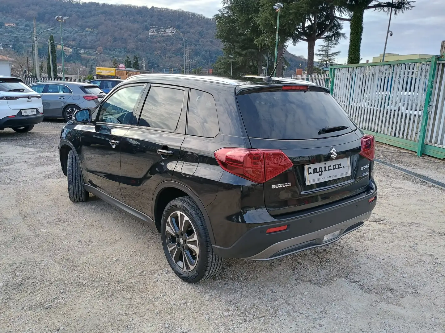 Suzuki Vitara 1.4h Top 2wd*NAVI*TETTO*TELECAMERA* Nero - 2