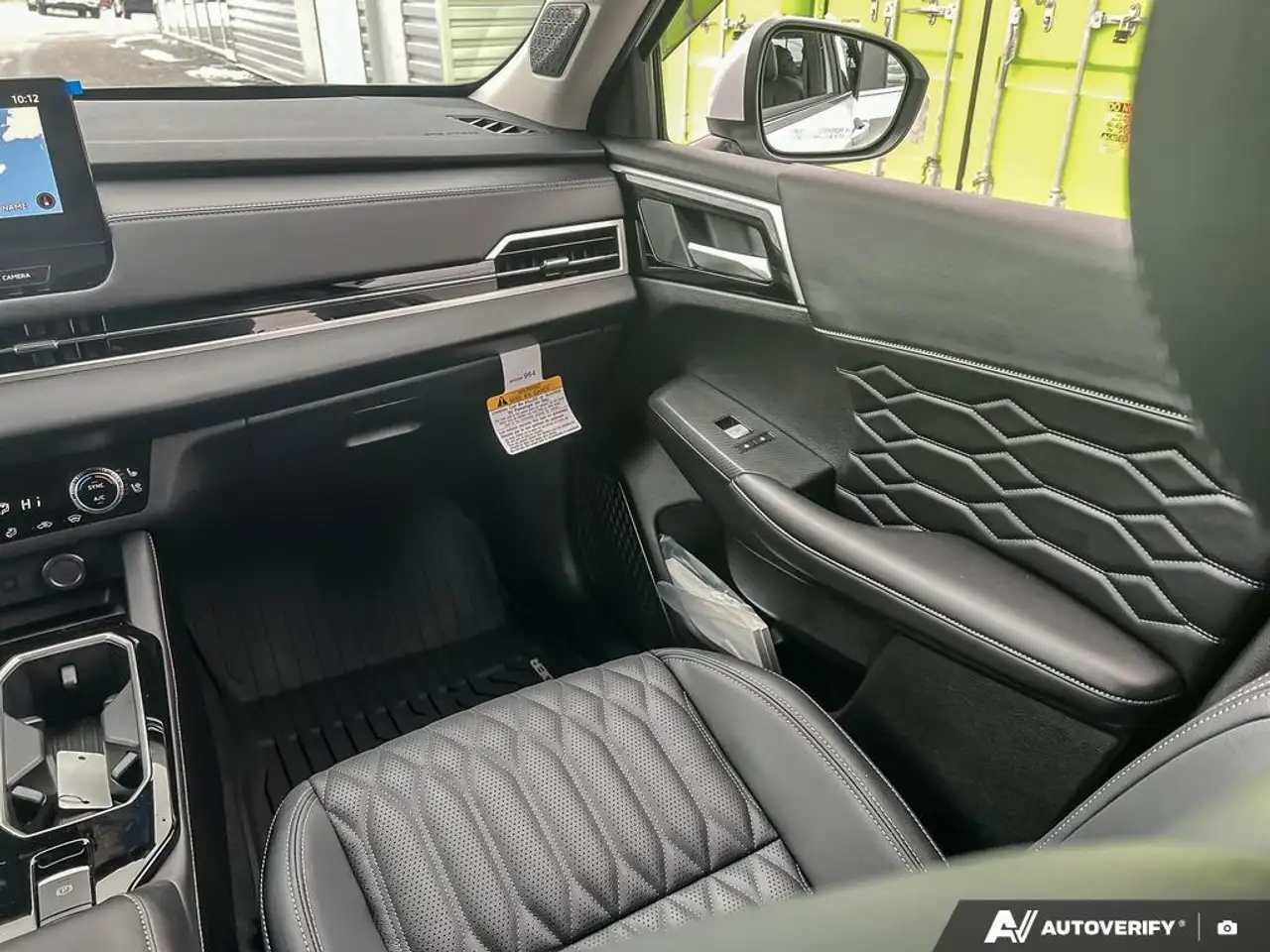 Mitsubishi Outlander снимка Mitsubishi Outlander